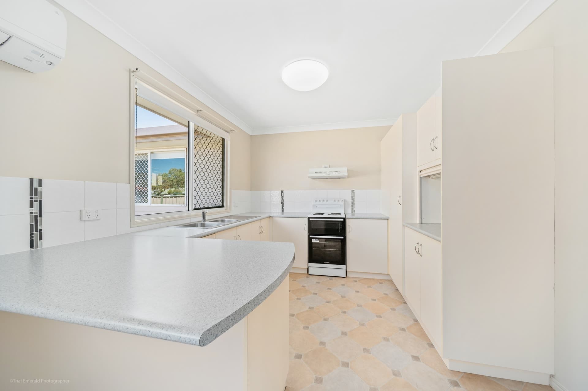 4/24 Riverview Street Emerald QLD, Emerald - Thumbnail 3