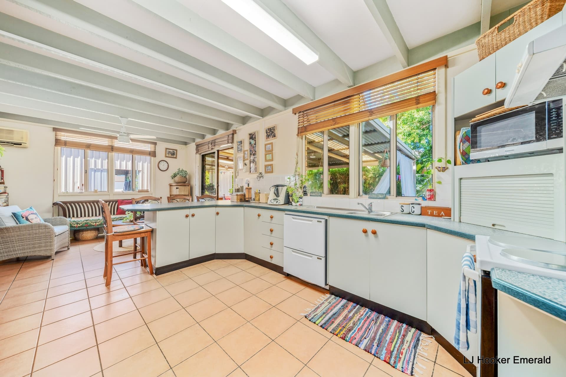 58 Braeside Road Emerald QLD, Emerald - Thumbnail 4