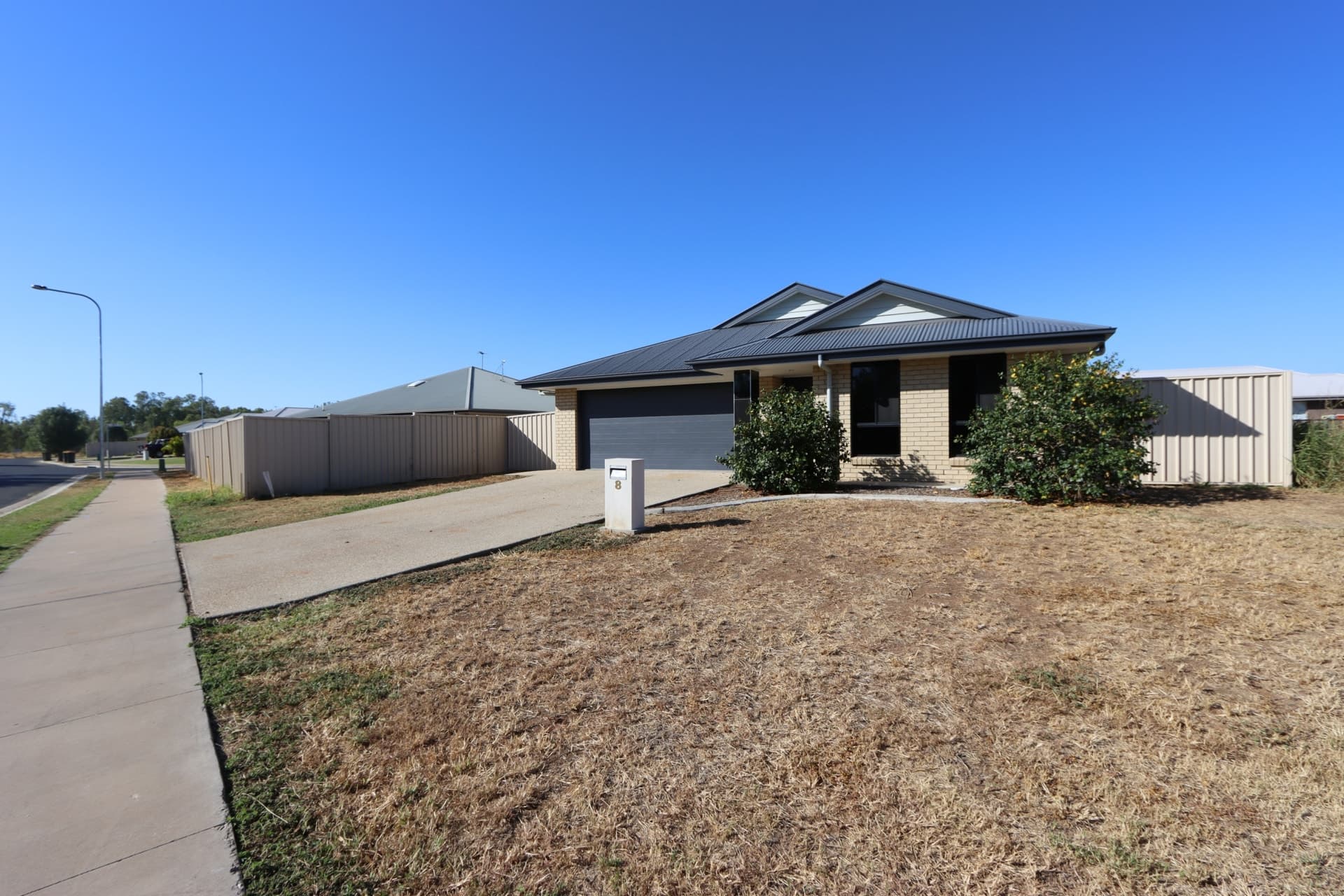 8 Amber Street Emerald QLD, Emerald - Image 1