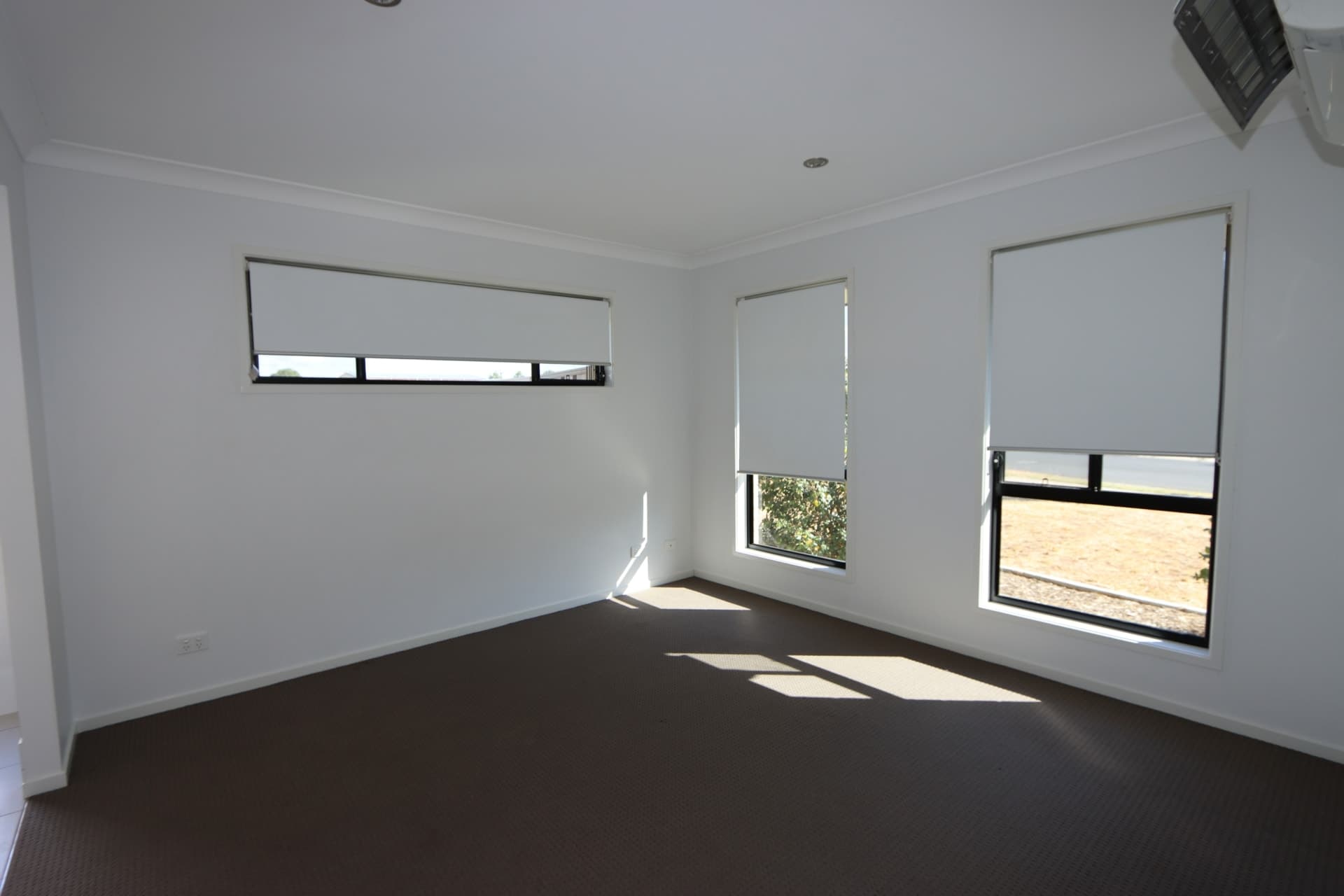 8 Amber Street Emerald QLD, Emerald - Thumbnail 5