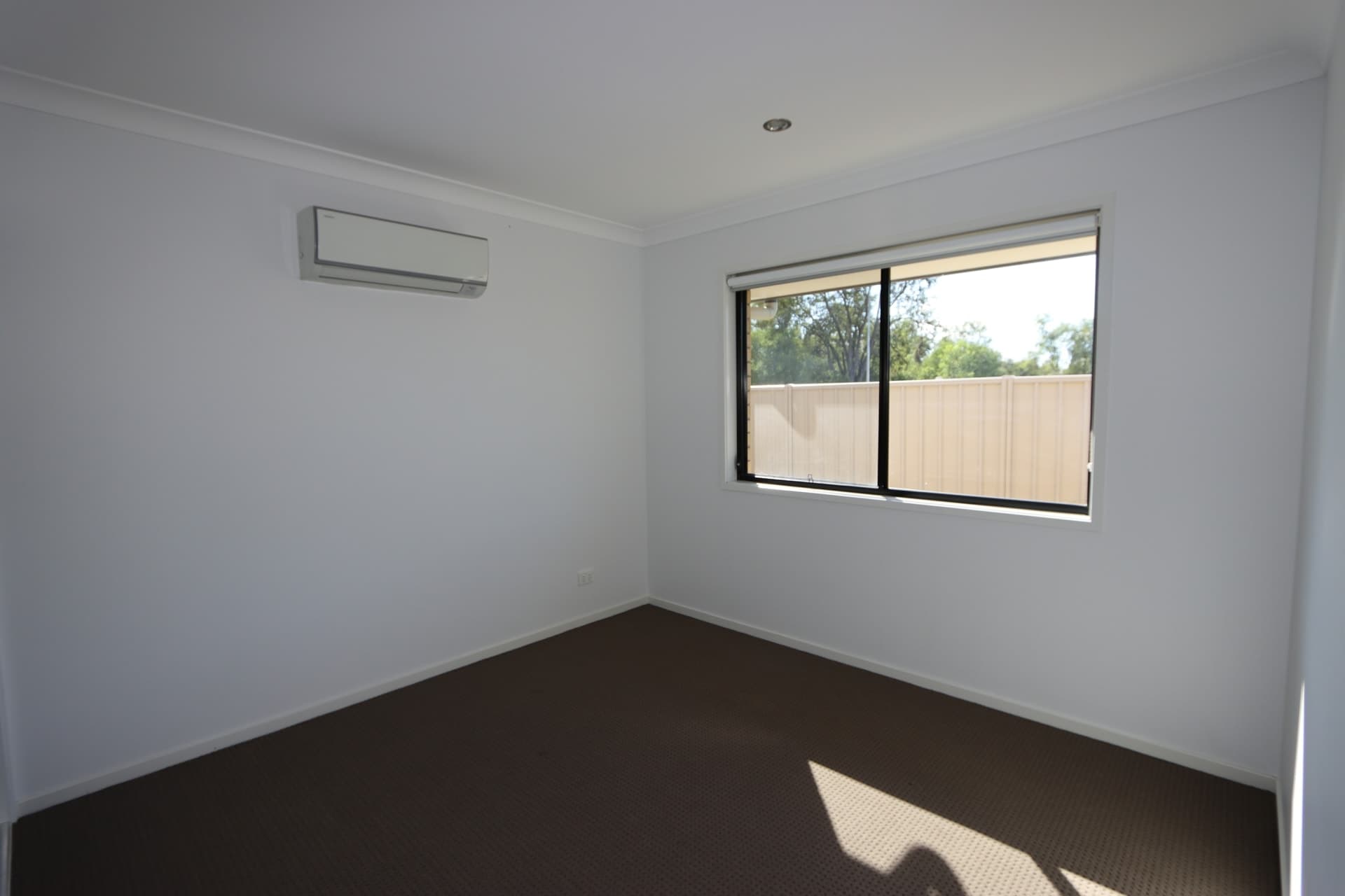 8 Amber Street Emerald QLD, Emerald - Thumbnail 7