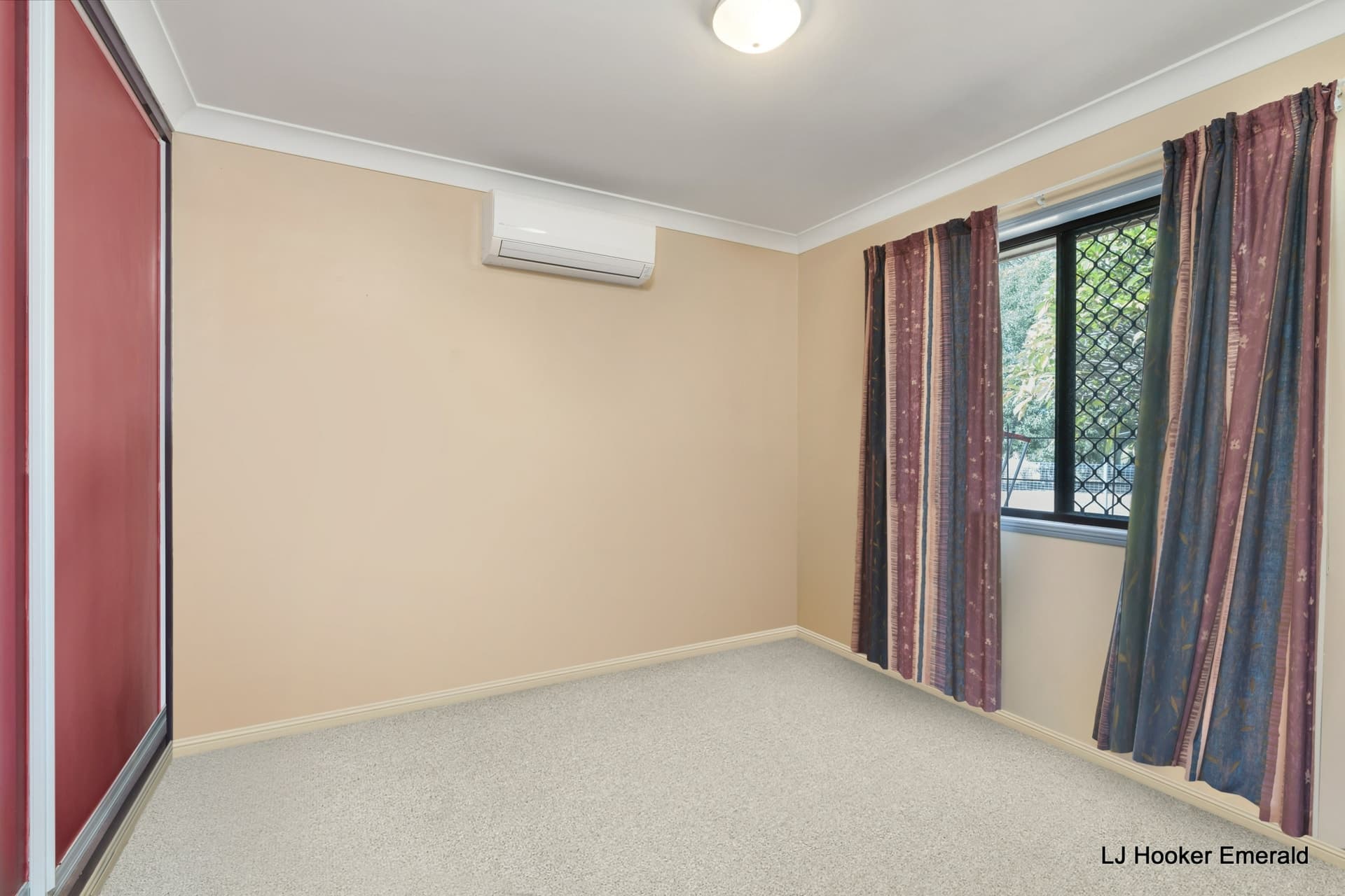 28 Barry Street Emerald QLD, Emerald - Thumbnail 6