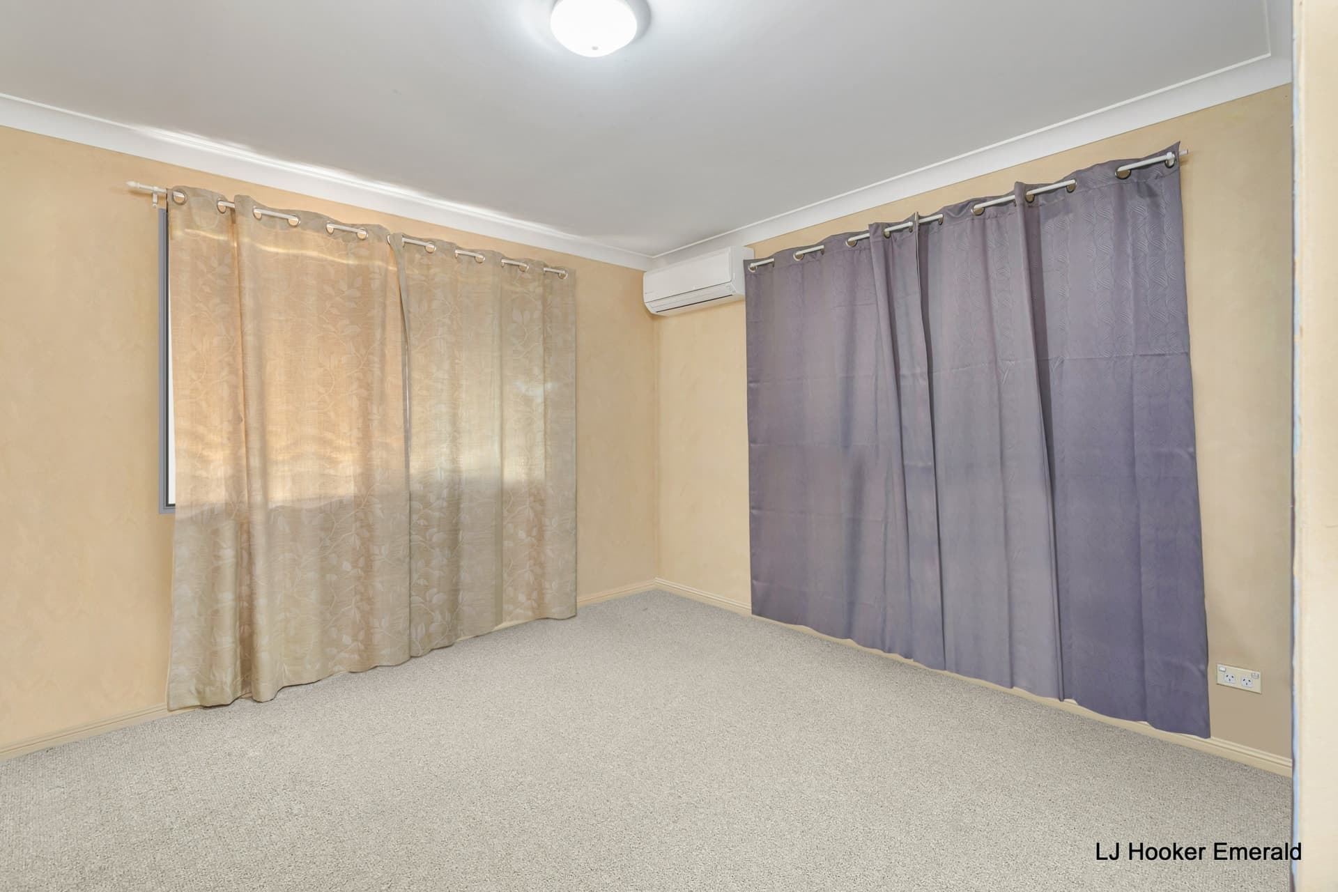 28 Barry Street Emerald QLD, Emerald - Thumbnail 8