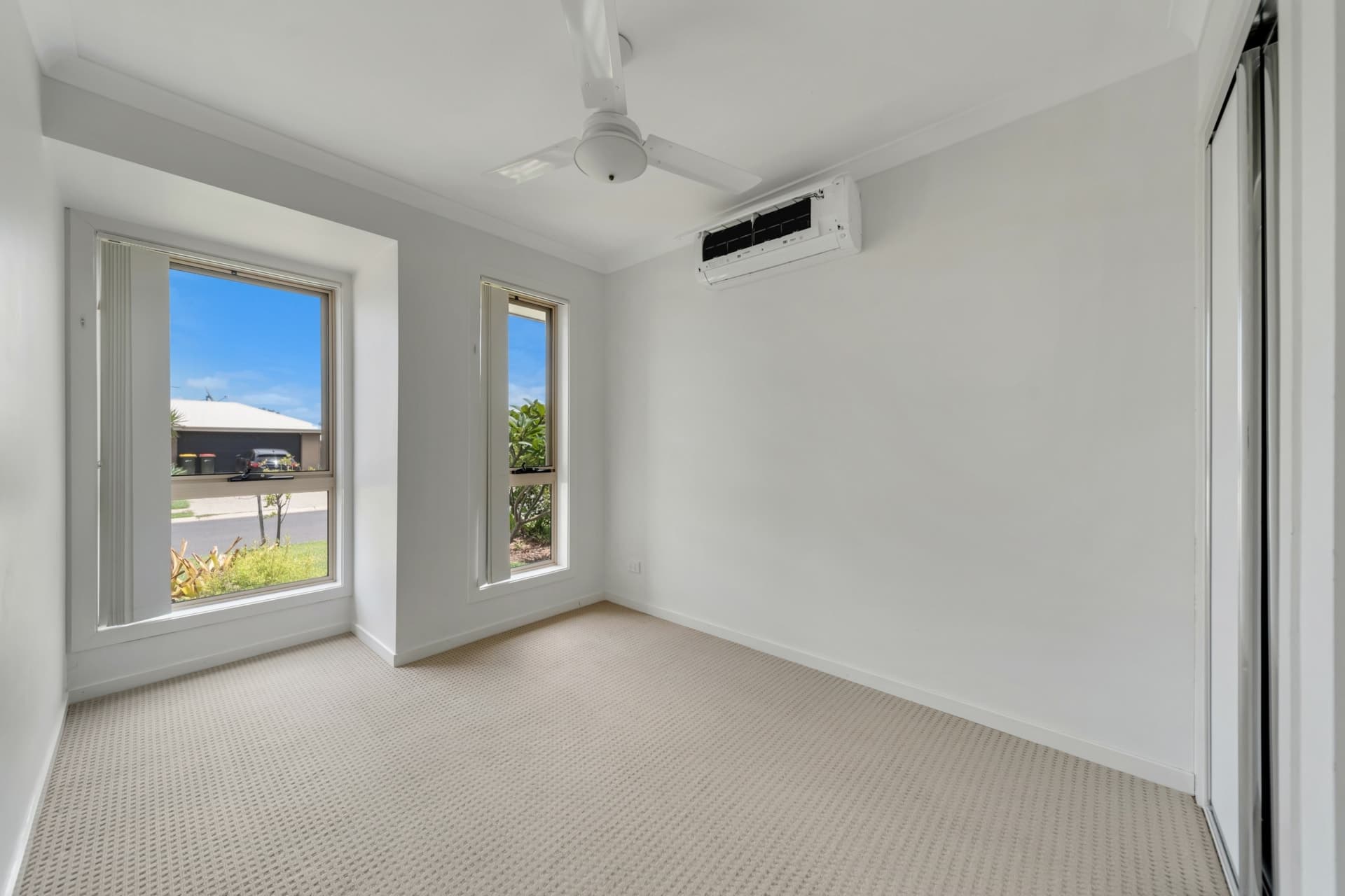 11 Onyx Street Emerald QLD, Emerald - Thumbnail 7