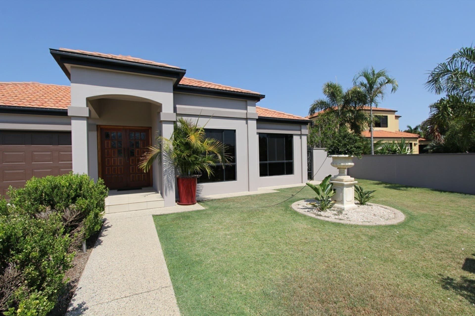 51 Kidd Street Emerald QLD, Emerald - Thumbnail 2