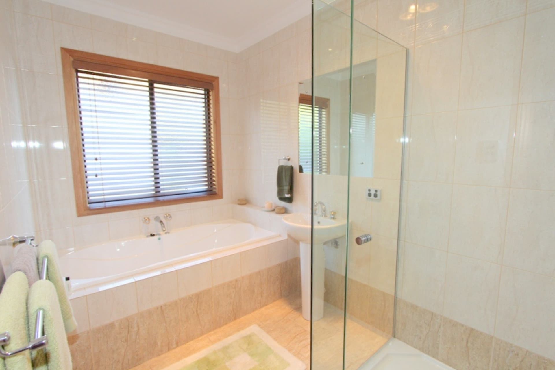 51 Kidd Street Emerald QLD, Emerald - Thumbnail 8