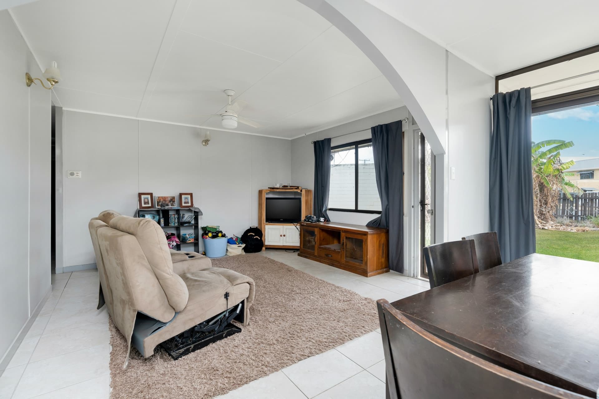 1 Harris Street Emerald QLD, Emerald - Thumbnail 4