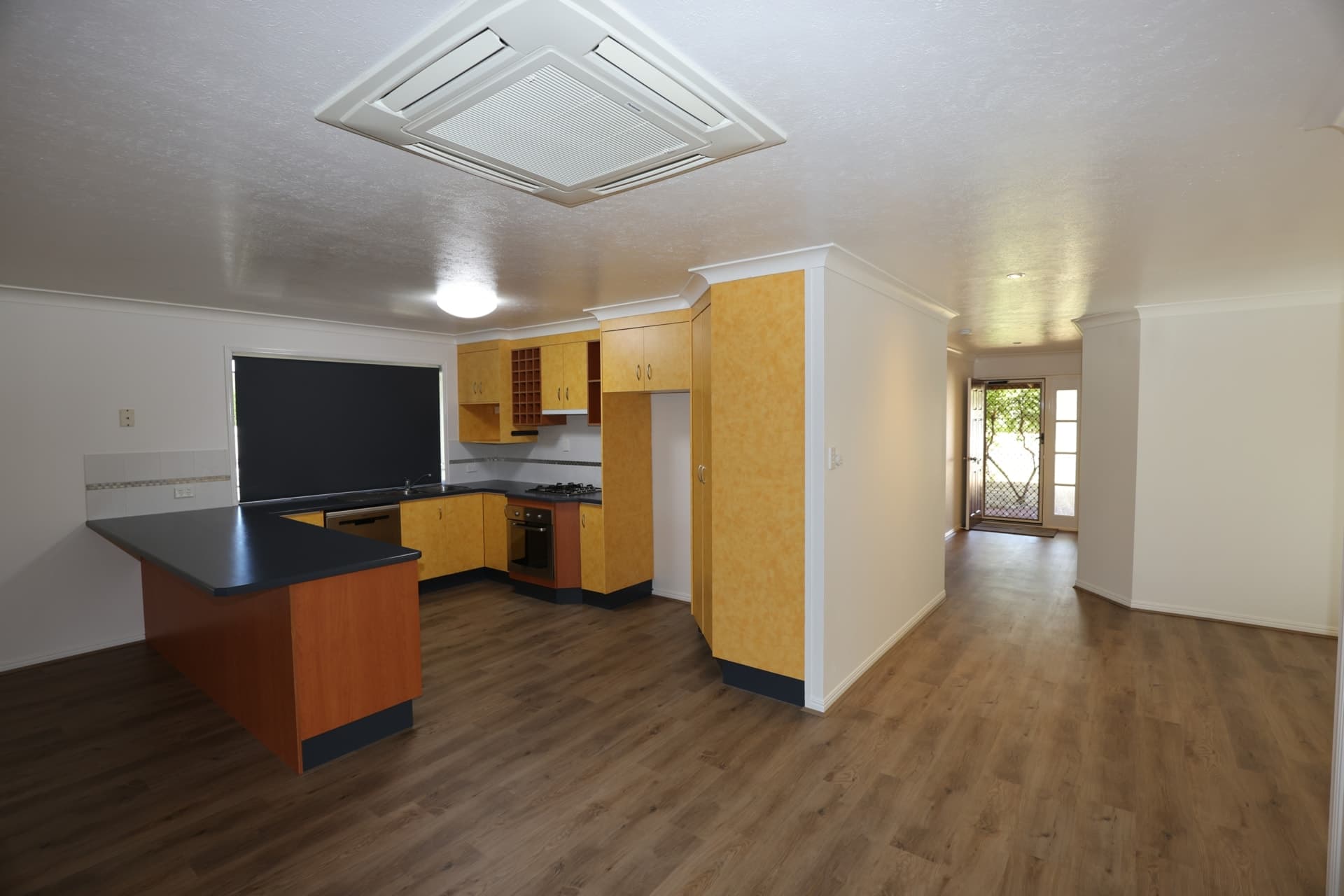 3 Callaghan Street Emerald QLD, Emerald - Thumbnail 4