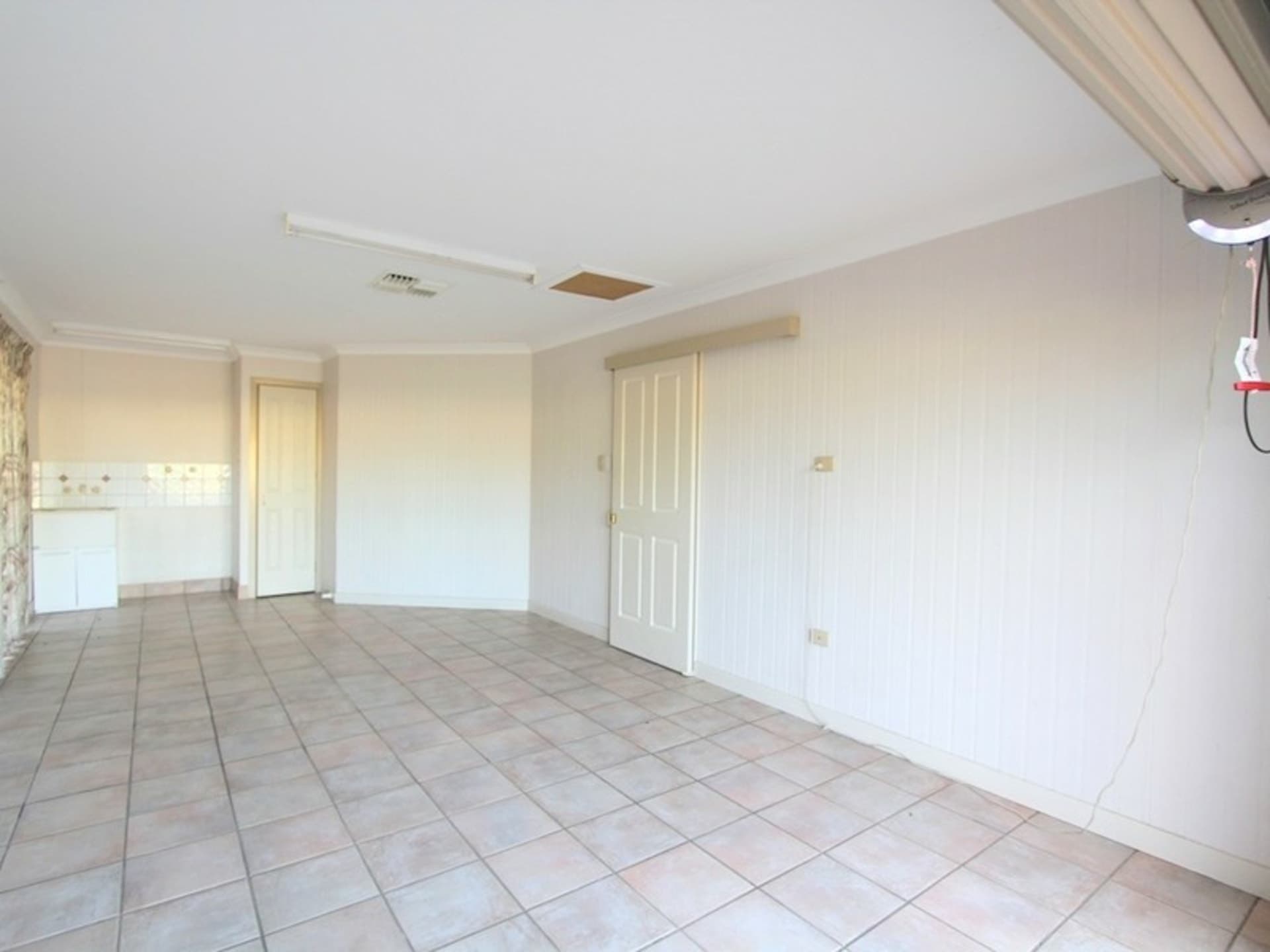 2A Statesman Drive Emerald QLD, Emerald - Thumbnail 5