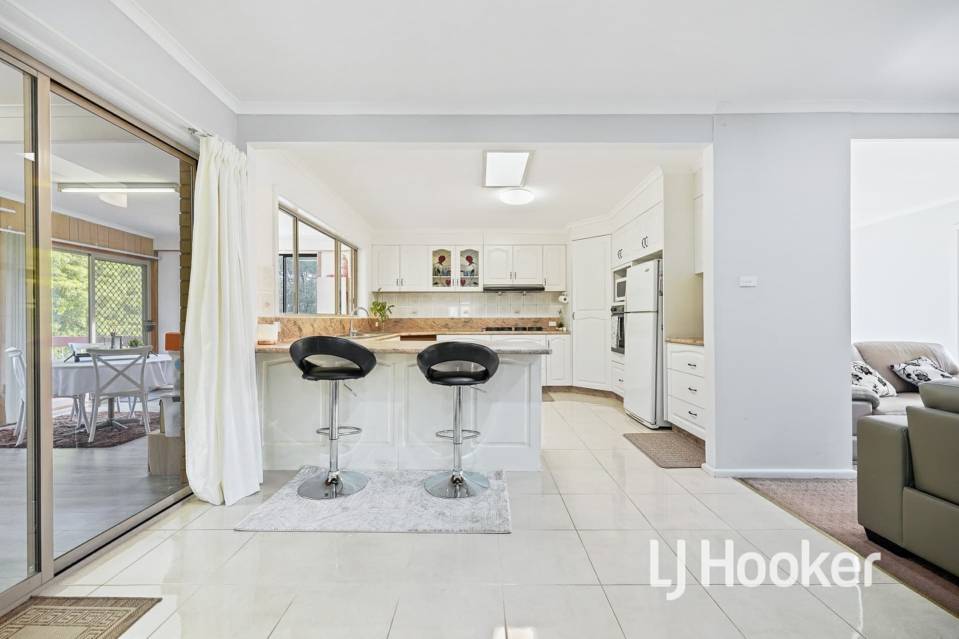 16 Aquila Crescent Endeavour Hills VIC, Endeavour Hills - Thumbnail 8