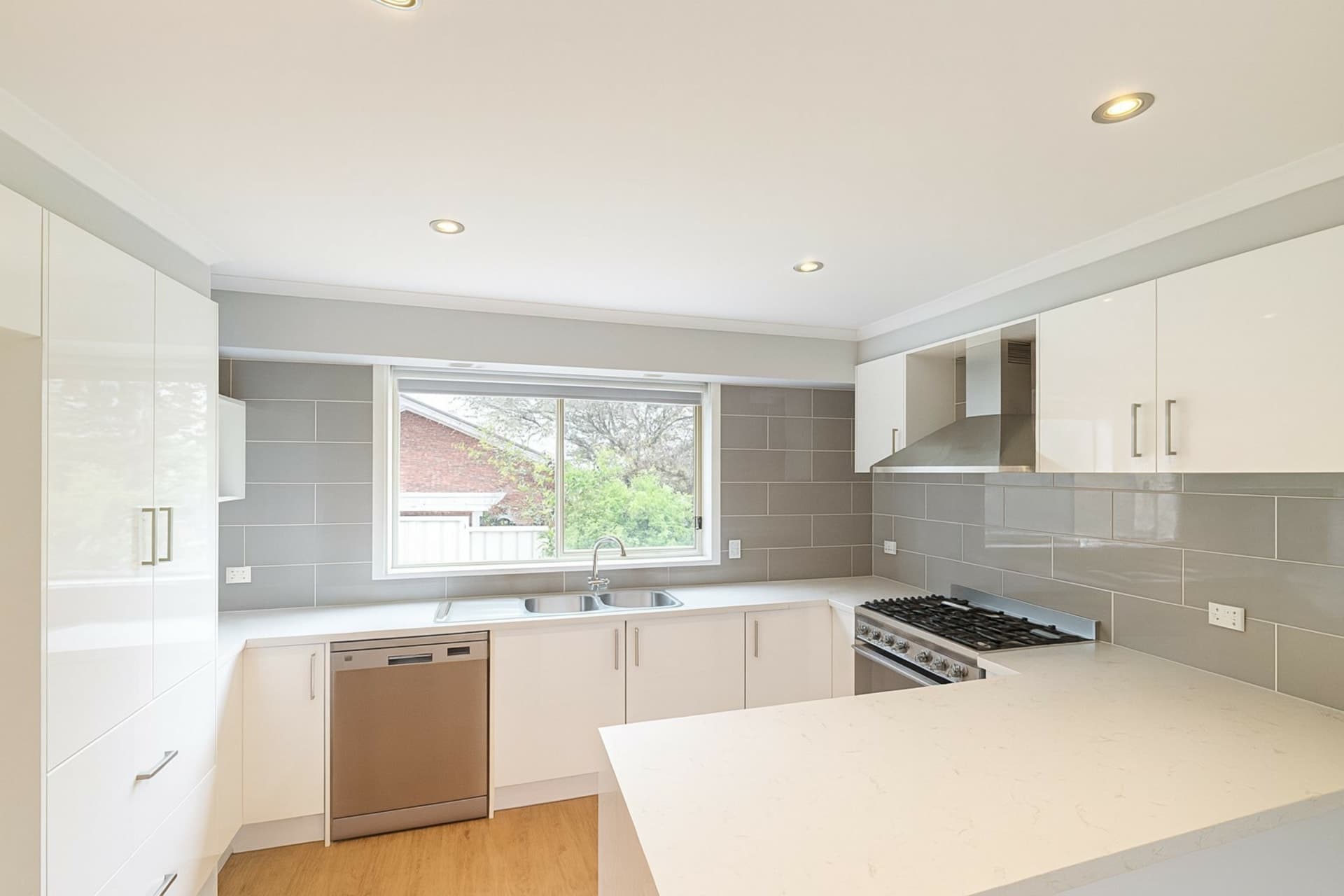 14 Pridham Court Endeavour Hills VIC, Endeavour Hills - Thumbnail 3