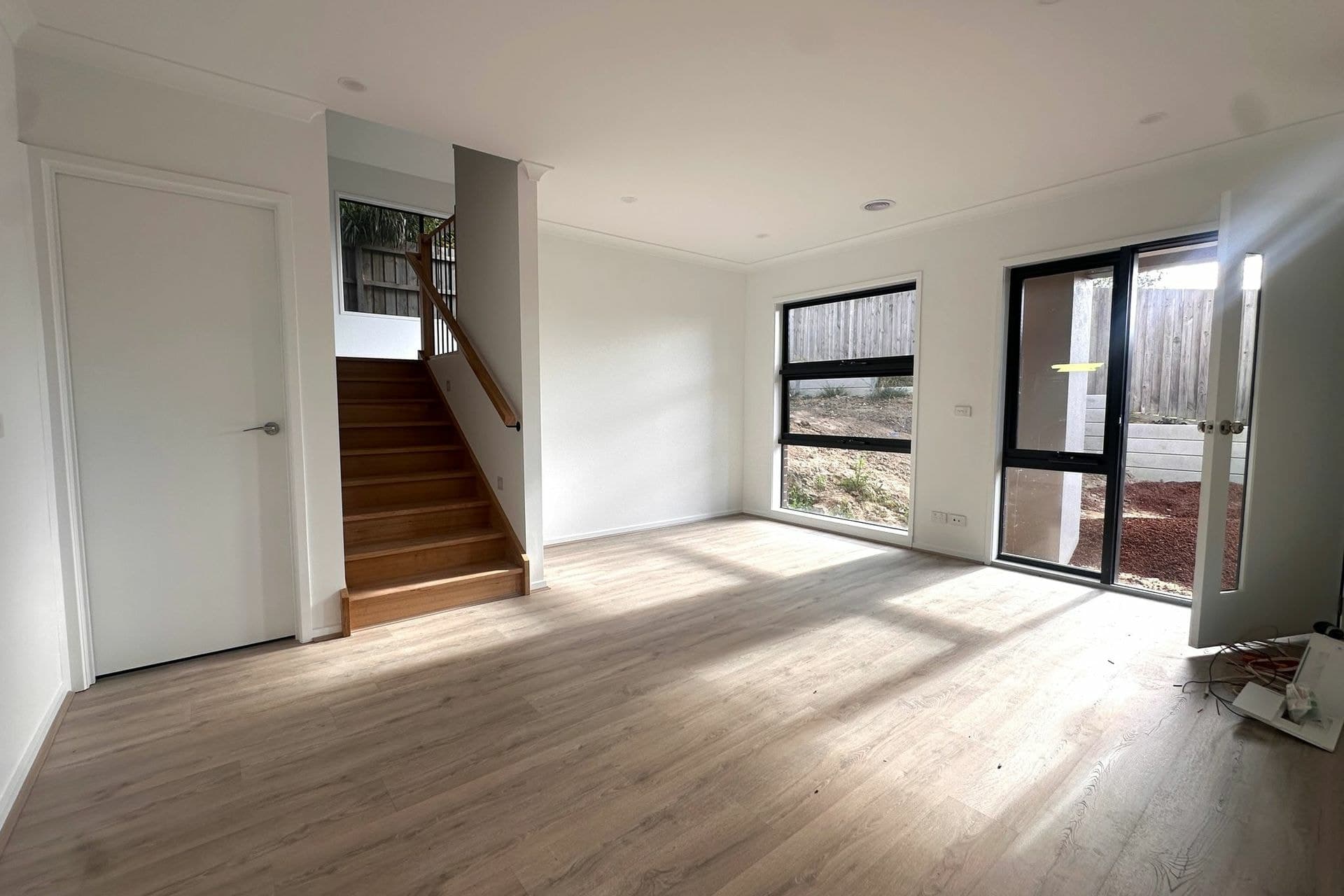 2/28 John Hunter Drive Endeavour Hills VIC, Endeavour Hills - Thumbnail 2