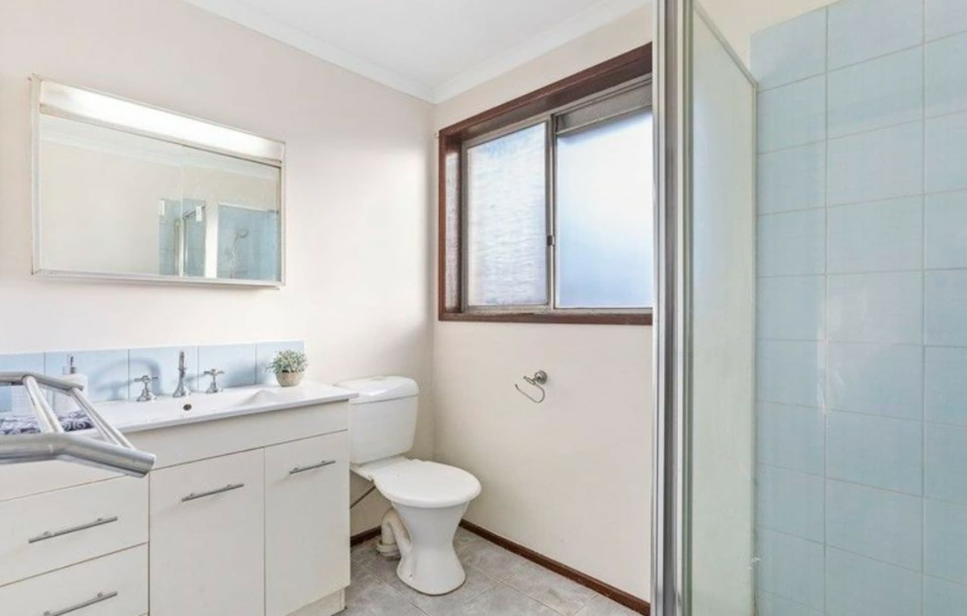 18 Regnans Avenue Endeavour Hills VIC, Endeavour Hills - Thumbnail 4