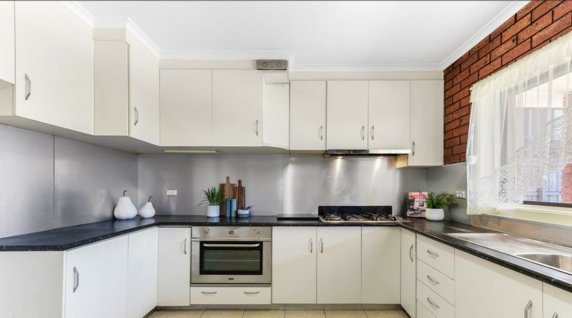 15 Little Boy Rise Endeavour Hills VIC, Endeavour Hills - Thumbnail 6