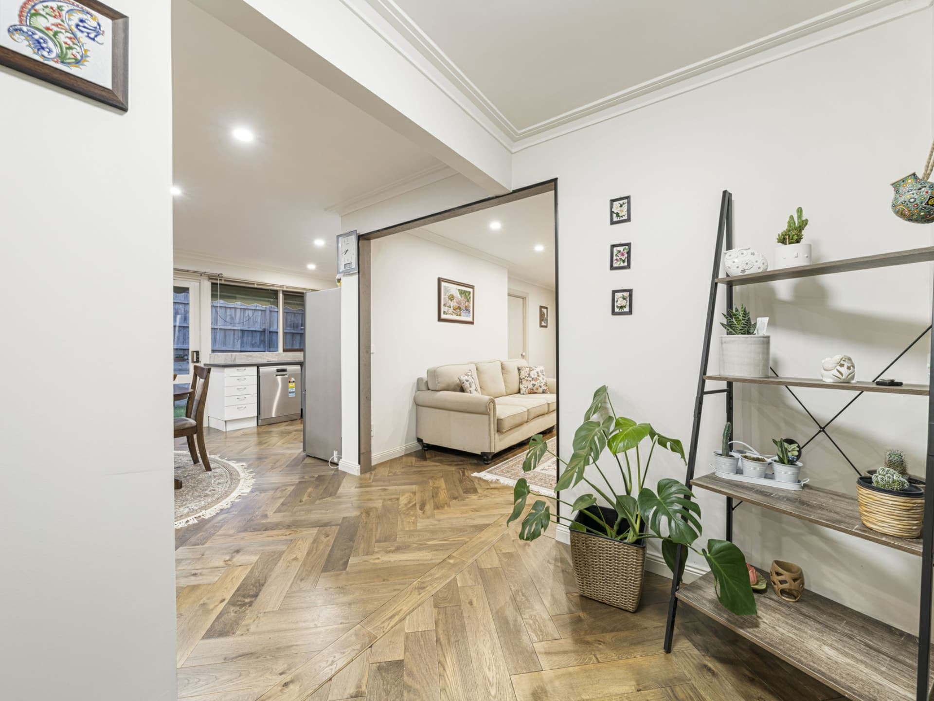5 Lindsay Close Endeavour Hills VIC, Endeavour Hills - Thumbnail 4