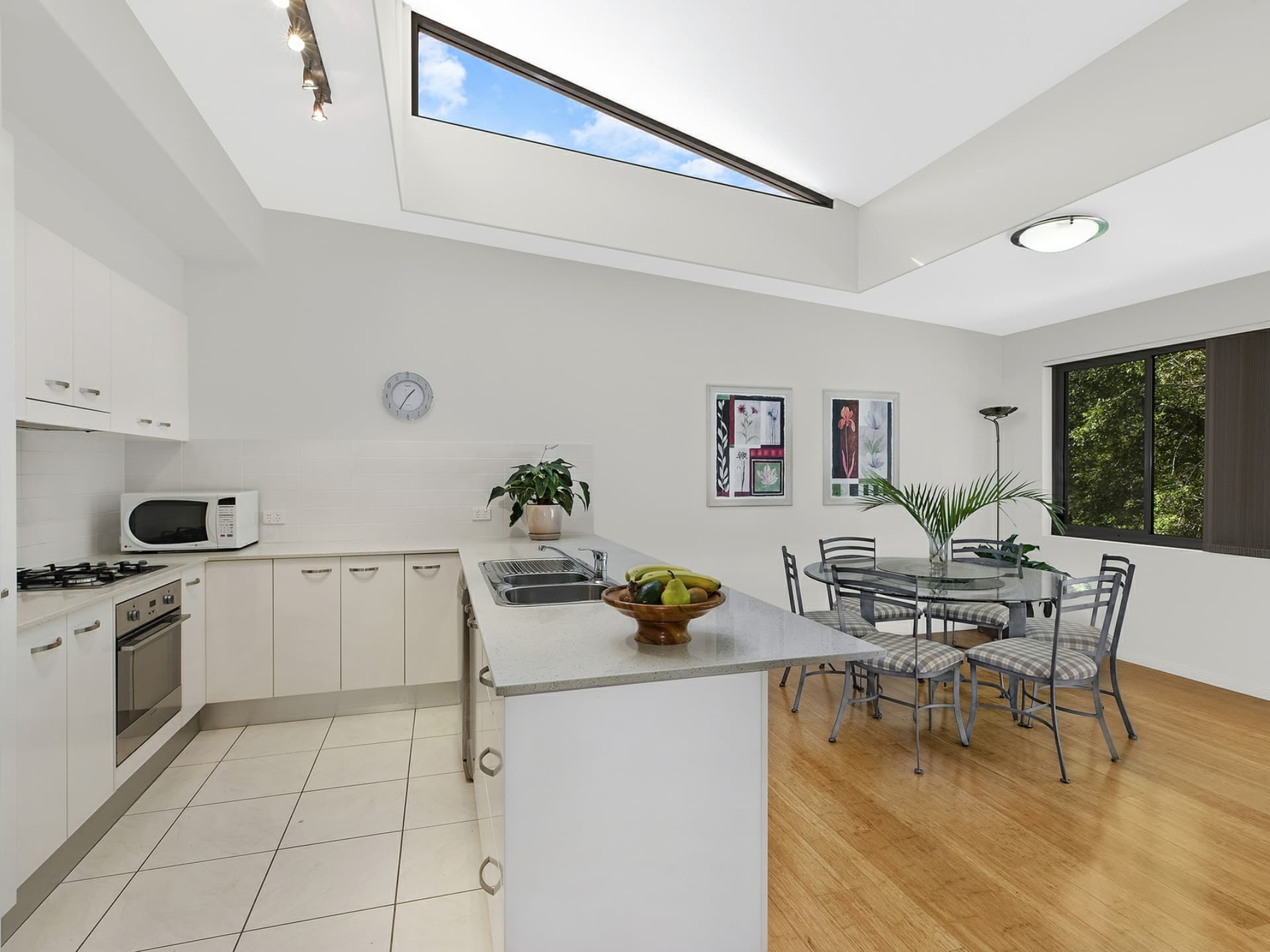 6/11 Jennie Cox Close Erina NSW, Erina - Thumbnail 2