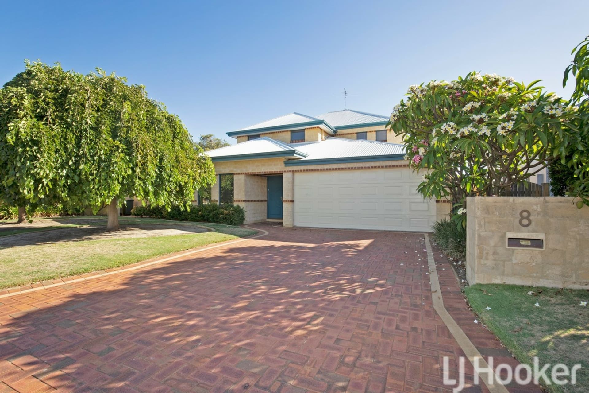 8 Carnarvon Way Erskine WA, Erskine - Image 1
