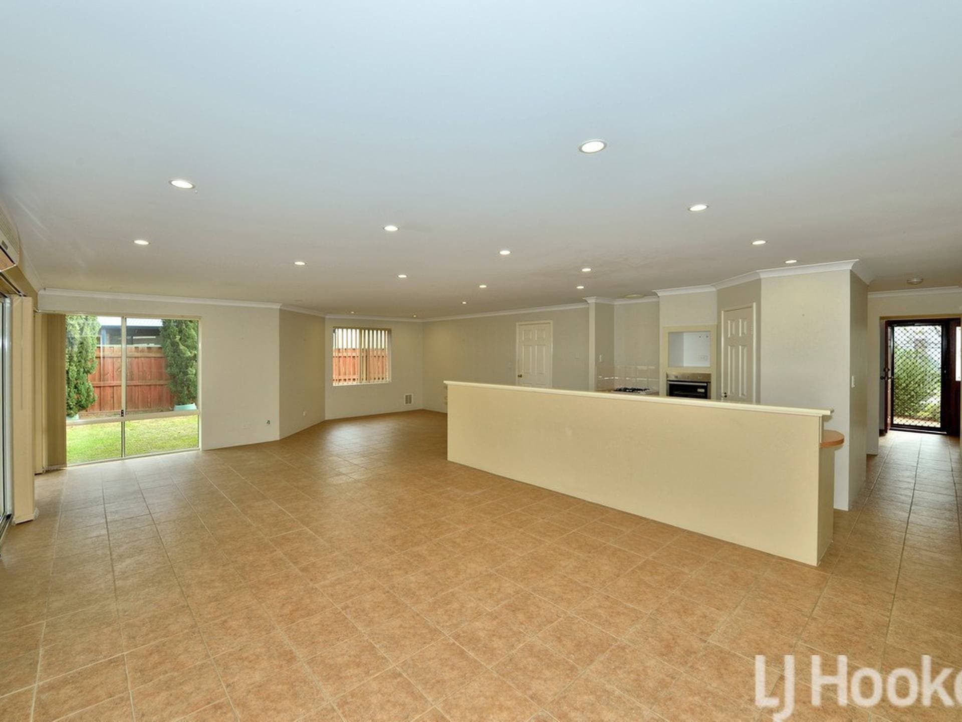 78 Chatsworth Drive Erskine WA, Erskine - Thumbnail 5