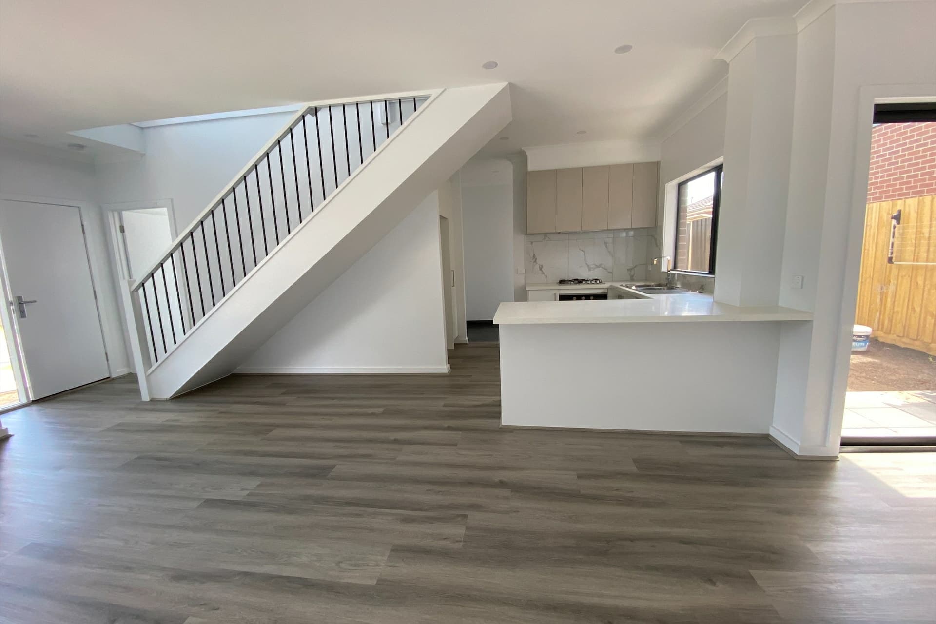 1/71 Doveton Avenue Eumemmerring VIC, Eumemmerring - Thumbnail 3