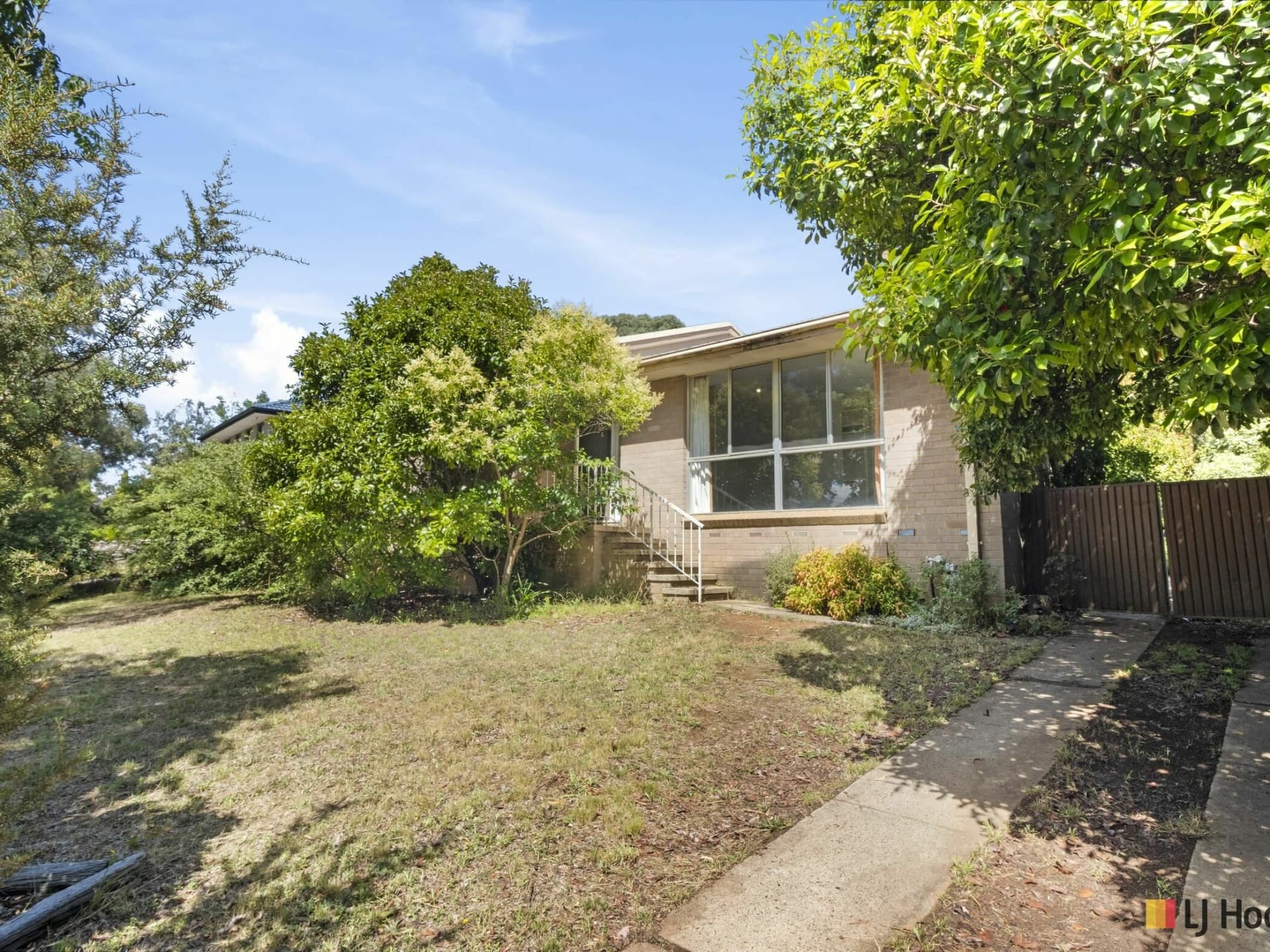 16 William Webb Drive Evatt ACT, Evatt - Image 1