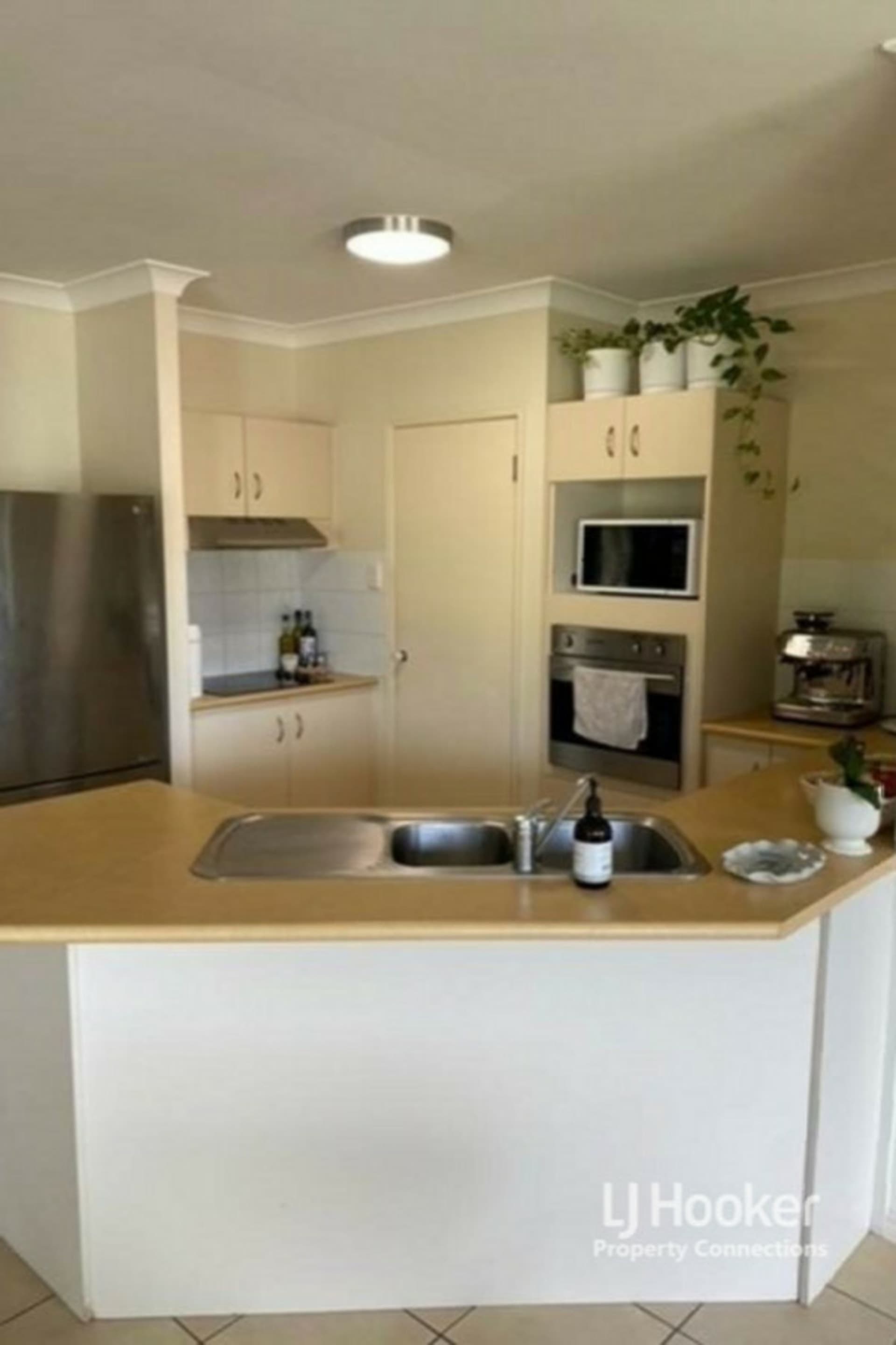 33 Pettys Road Everton Hills QLD, Everton Hills - Thumbnail 4