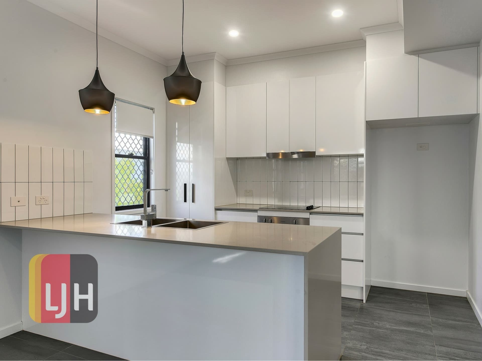 23/33 Henderson Road Everton Hills QLD, Everton Hills - Thumbnail 2