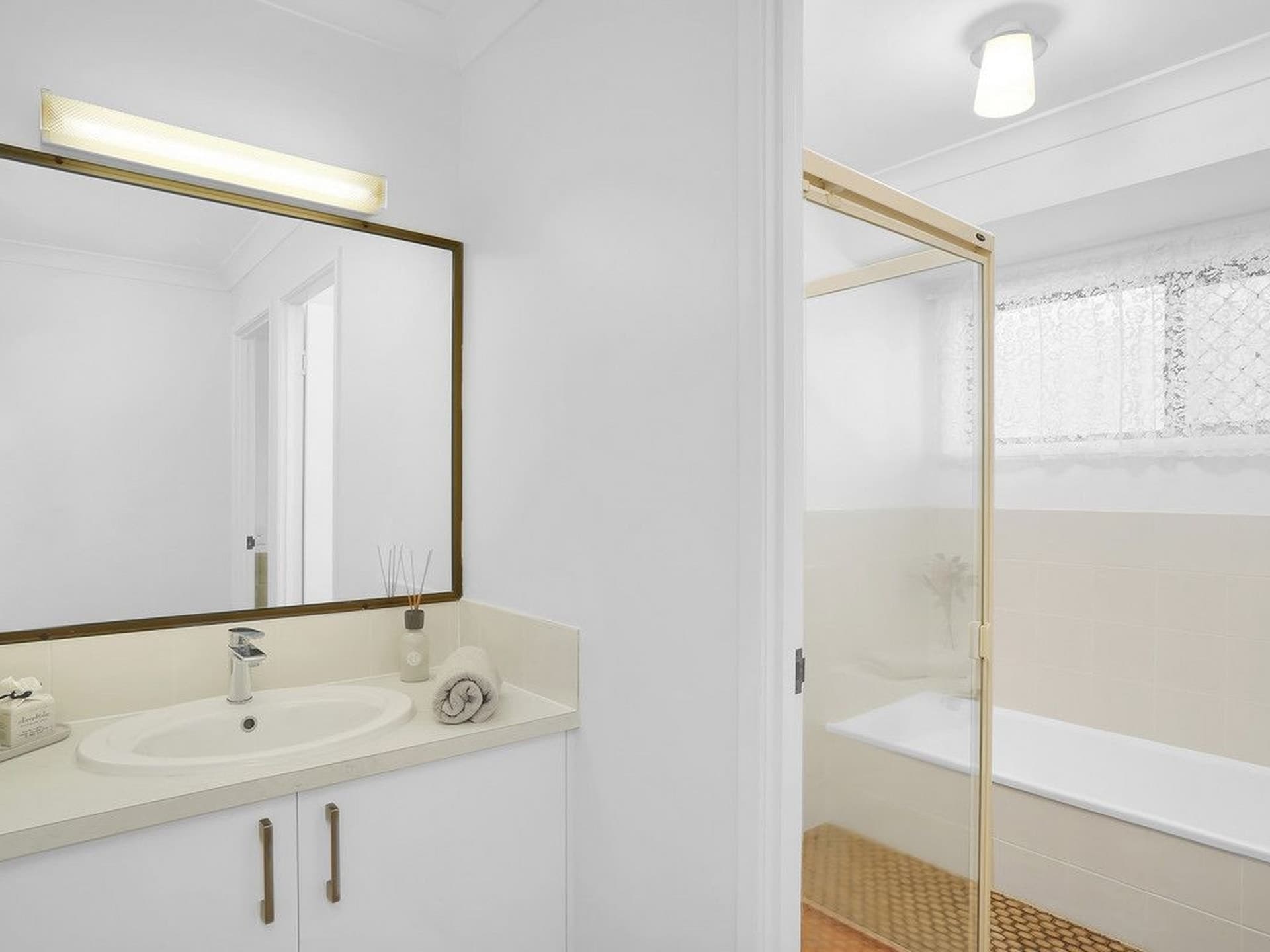12 Nyora Street Everton Hills QLD, Everton Hills - Thumbnail 7