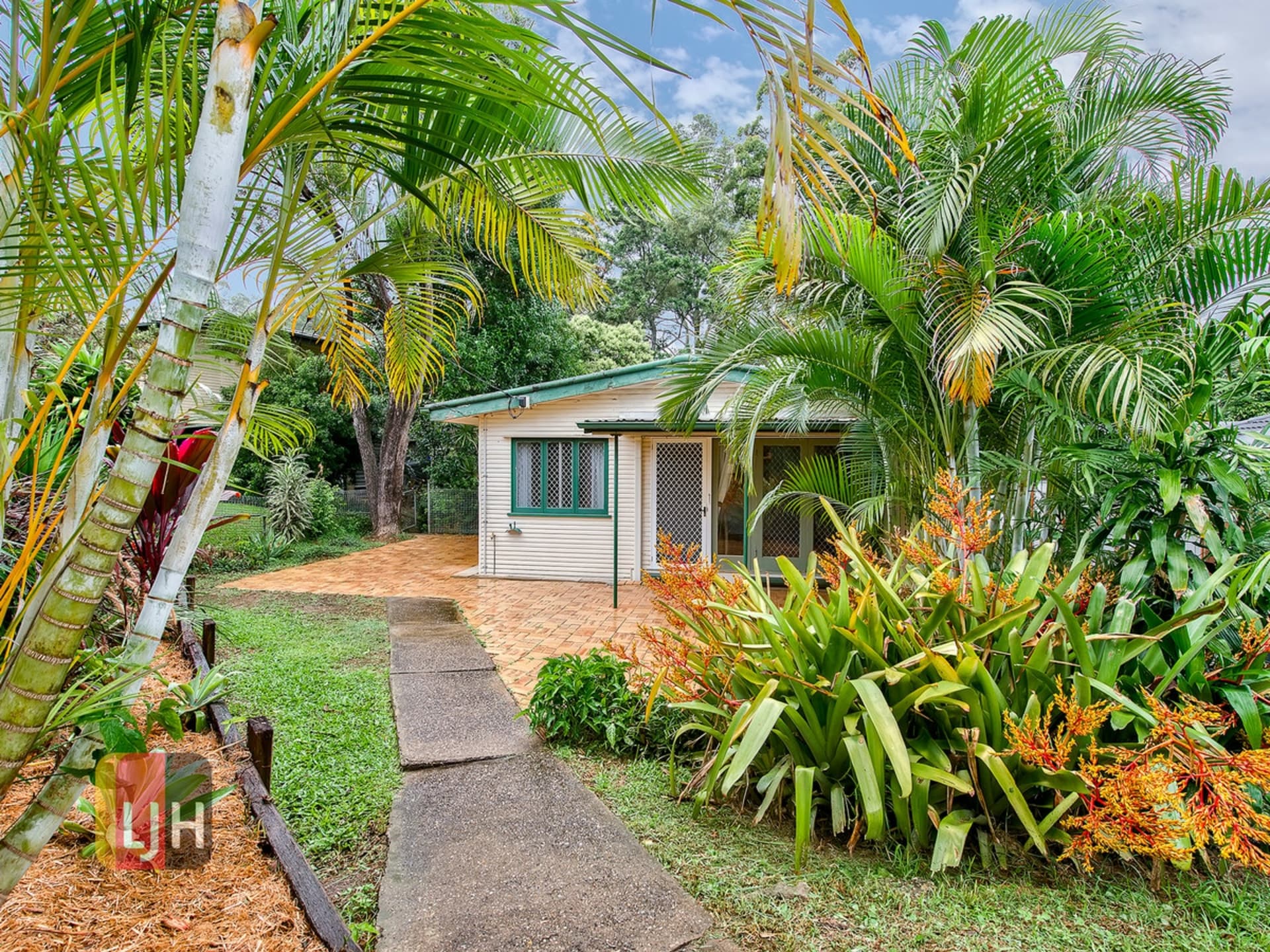 42 Hibiscus Street Everton Hills QLD, Everton Hills - Image 1