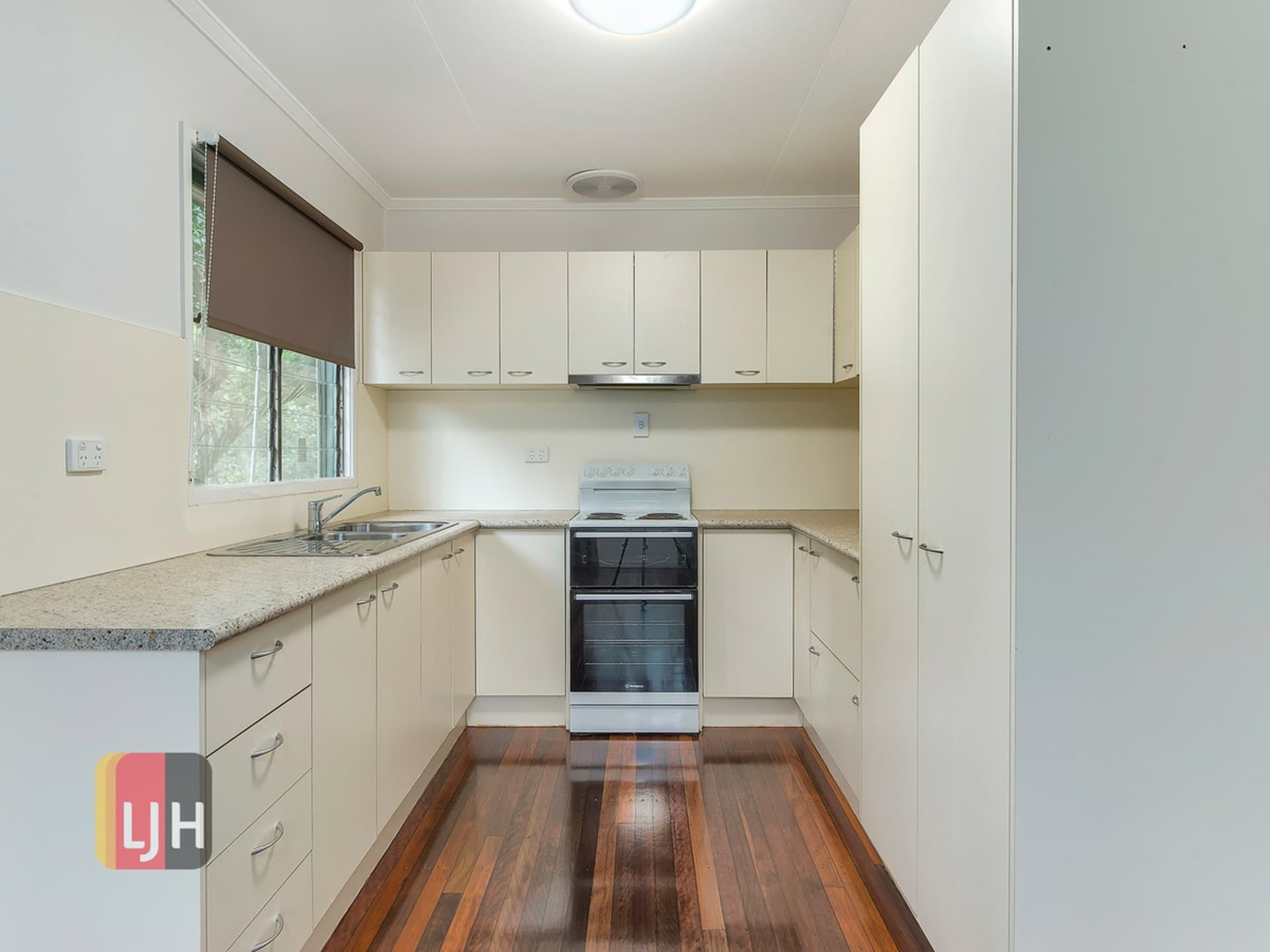 42 Hibiscus Street Everton Hills QLD, Everton Hills - Thumbnail 3