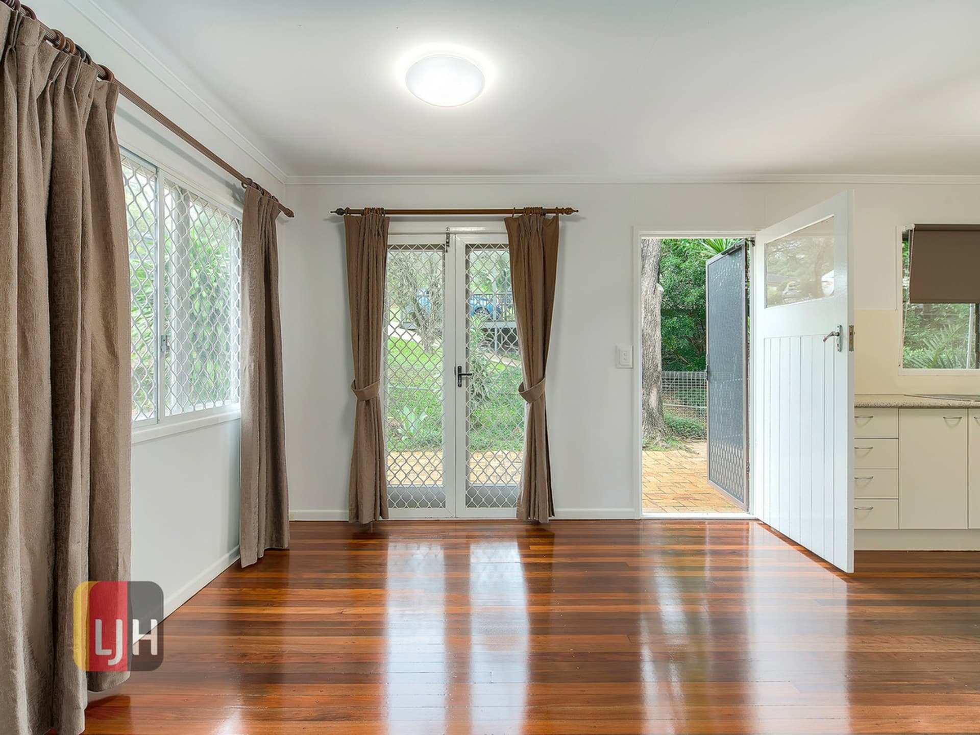 42 Hibiscus Street Everton Hills QLD, Everton Hills - Thumbnail 4