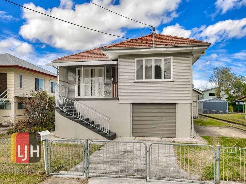 94 Gordon Parade Everton Park QLD, Everton Park - Thumbnail 2