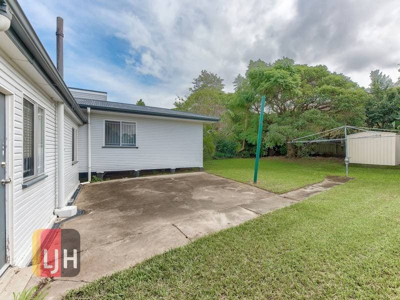 693 Stafford Road Everton Park QLD, Everton Park - Image 1