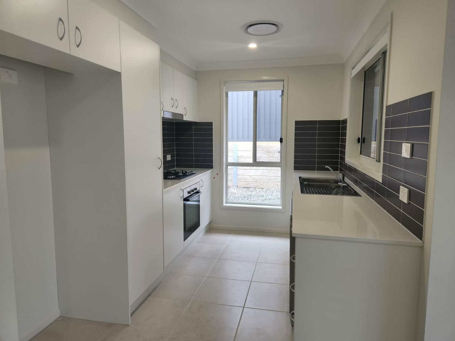 8 Daunt Street Farley NSW, Farley - Thumbnail 2