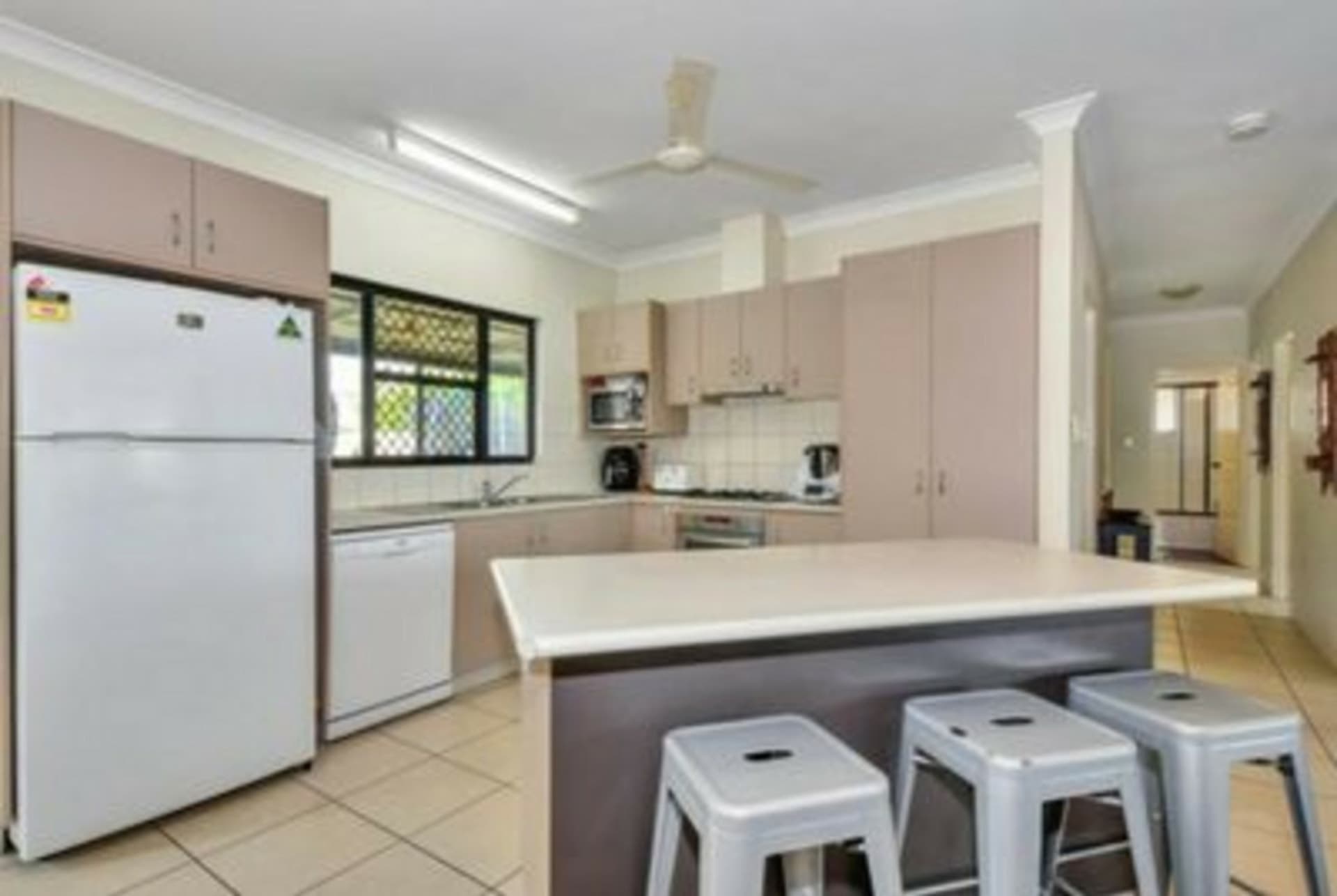 7 Magoffin Street Farrar NT, Farrar - Thumbnail 3