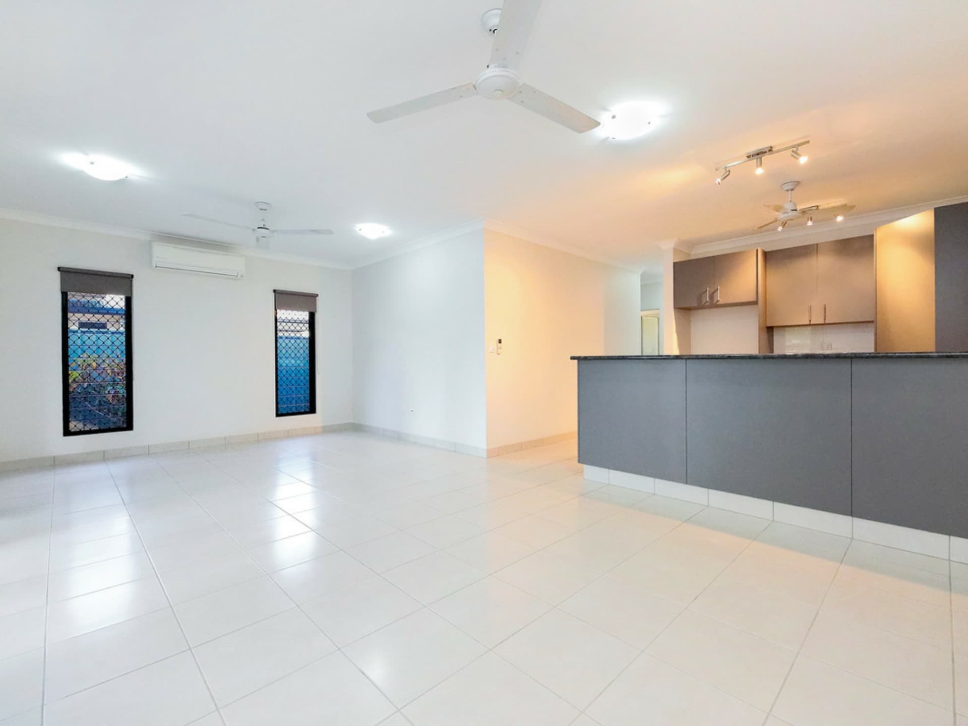 2/10 Magoffin Street Farrar NT, Farrar - Thumbnail 4