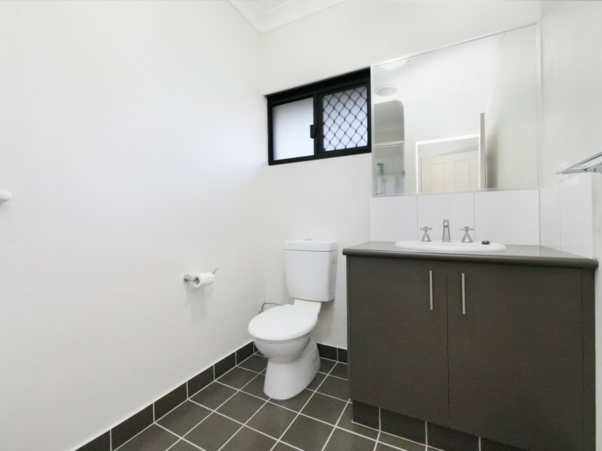 2/10 Magoffin Street Farrar NT, Farrar - Thumbnail 8