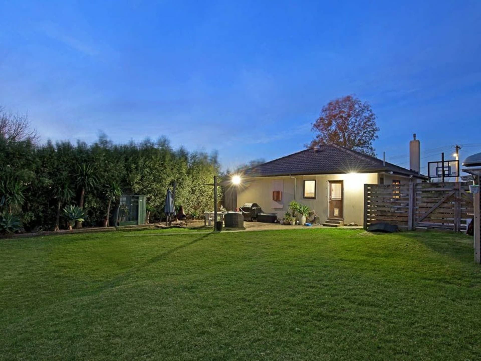 14 Piperita Road Ferntree Gully VIC, Ferntree Gully - Image 1
