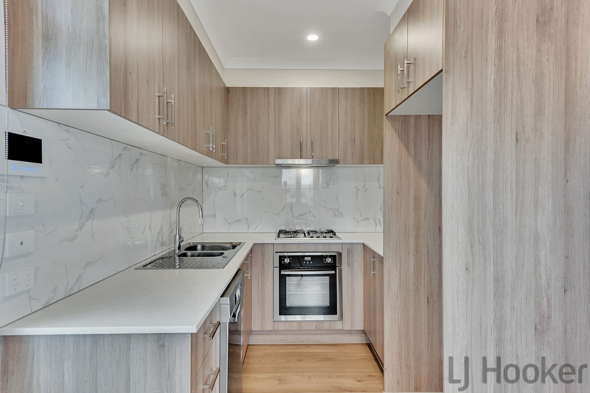 1/16 Adele Avenue Ferntree Gully VIC, Ferntree Gully - Thumbnail 5