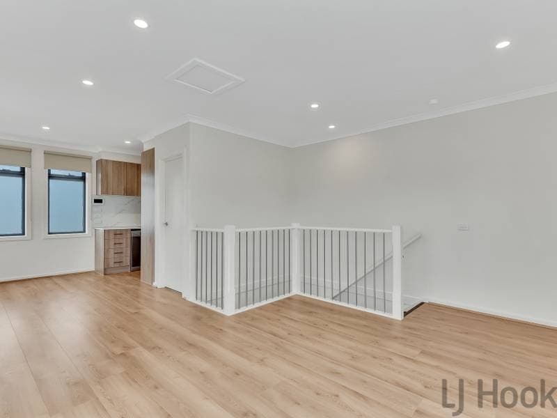 1/16 Adele Avenue Ferntree Gully VIC, Ferntree Gully - Thumbnail 3