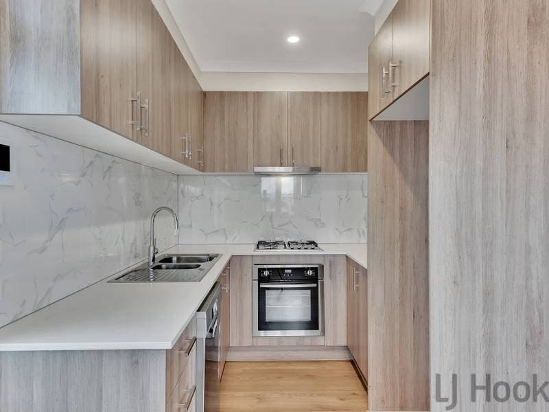 1/16 Adele Avenue Ferntree Gully VIC, Ferntree Gully - Thumbnail 4