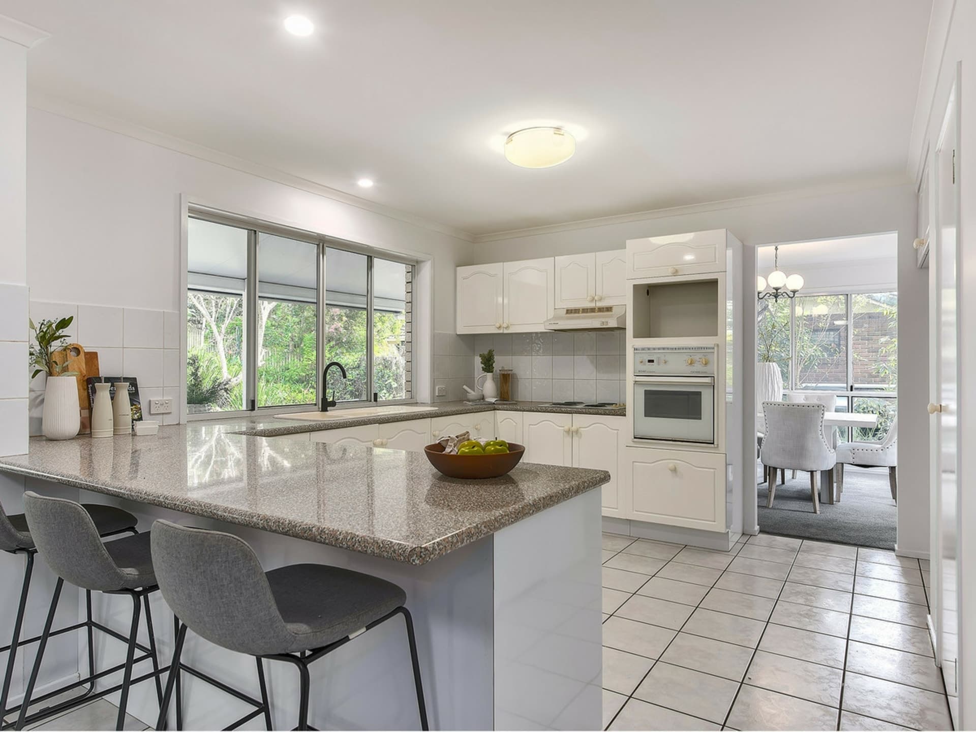 29 Berkeley Place Ferny Grove QLD, Ferny Grove - Thumbnail 5