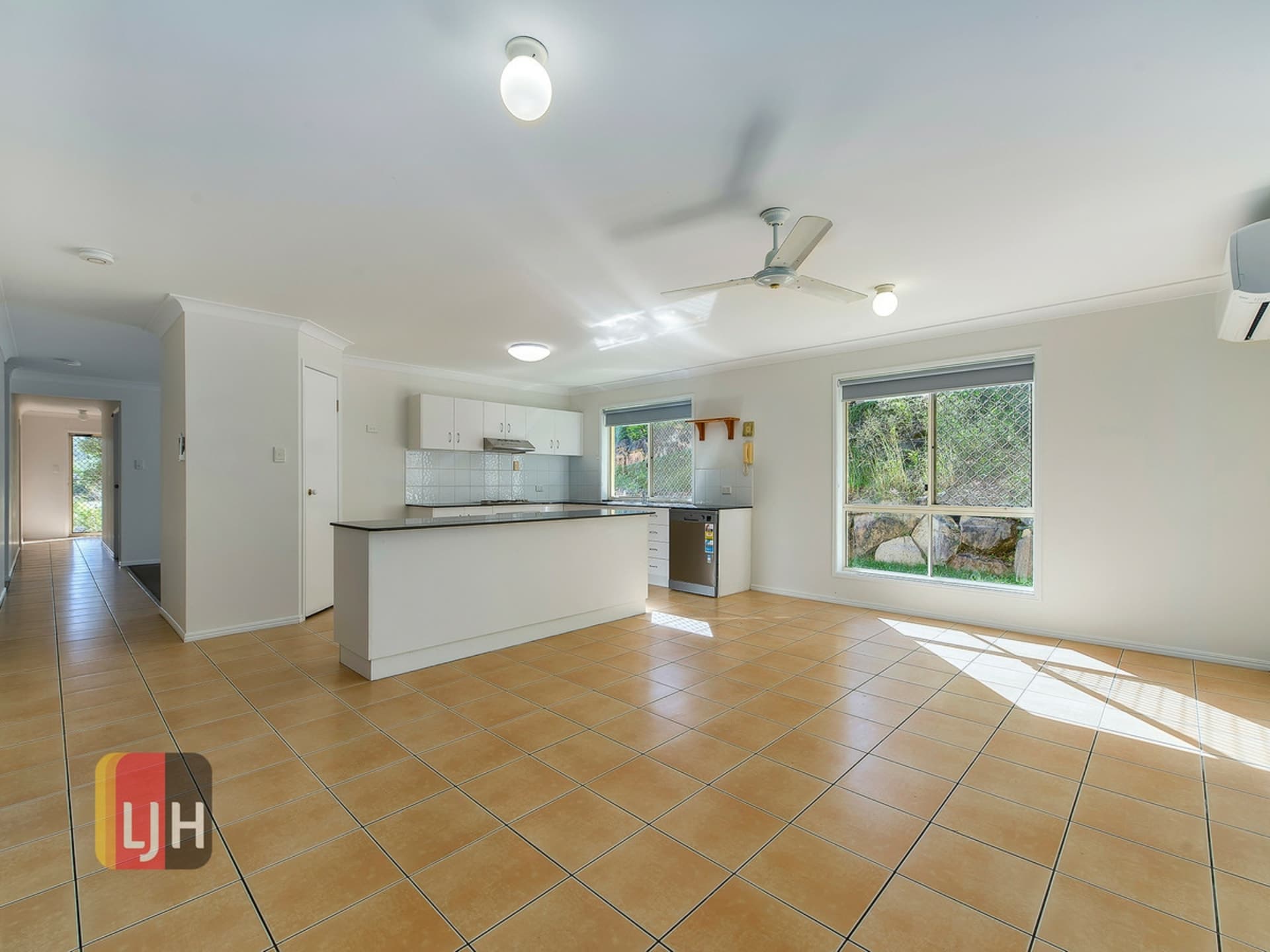 House 10/82 Bergin Road, Ferny Grove, Ferny Grove - Thumbnail 4