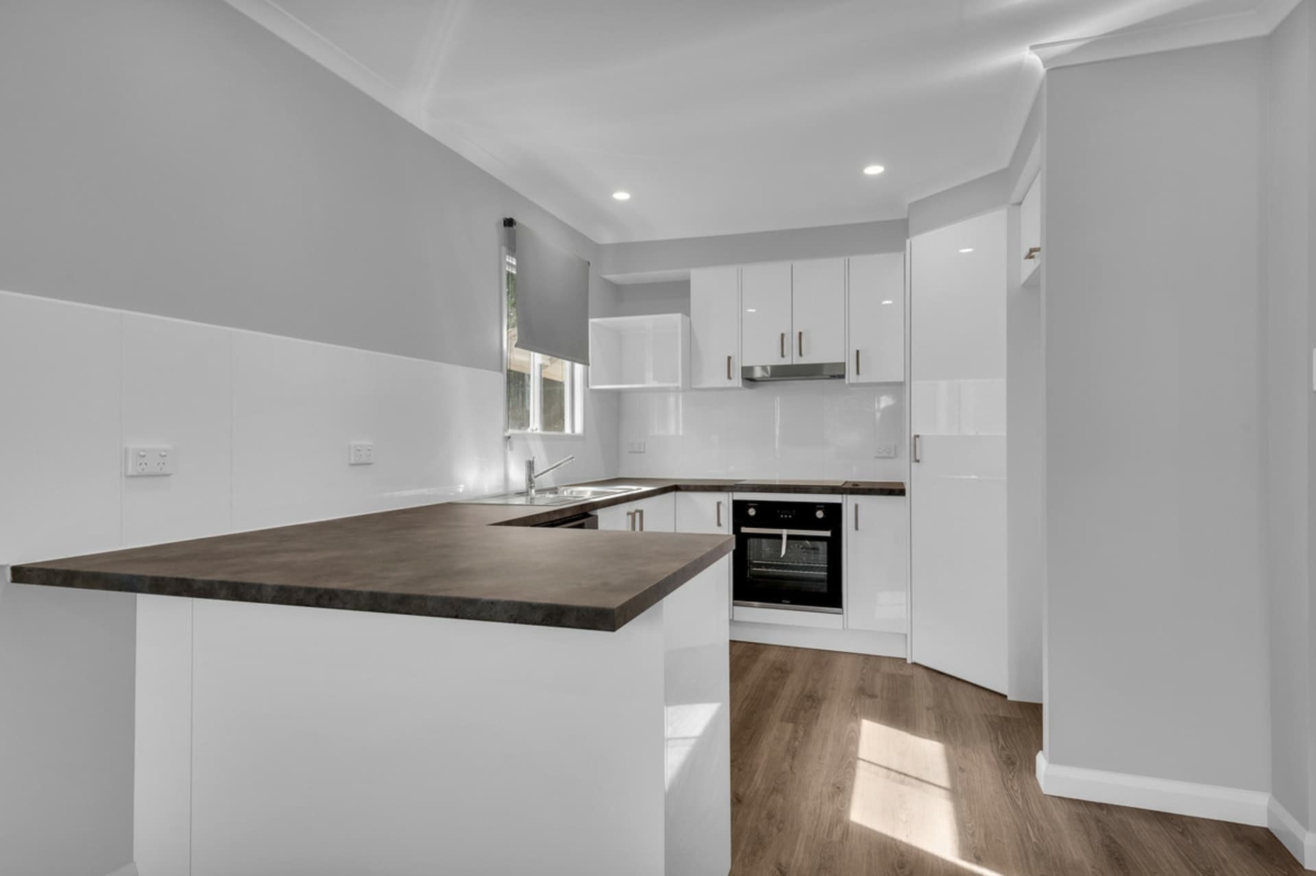 52 Kolora Crescent Ferny Hills QLD, Ferny Hills - Thumbnail 4