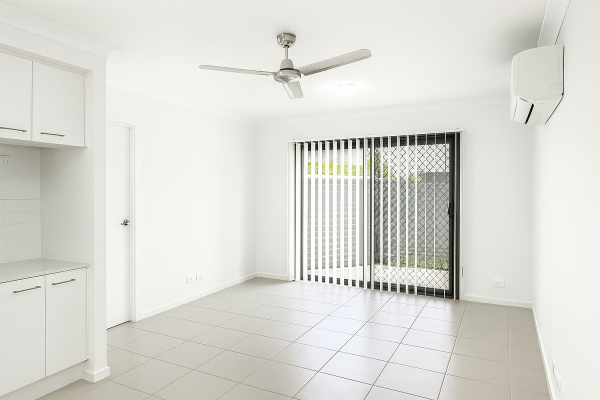 27 Jenolan Lane Fitzgibbon QLD, Fitzgibbon - Thumbnail 3