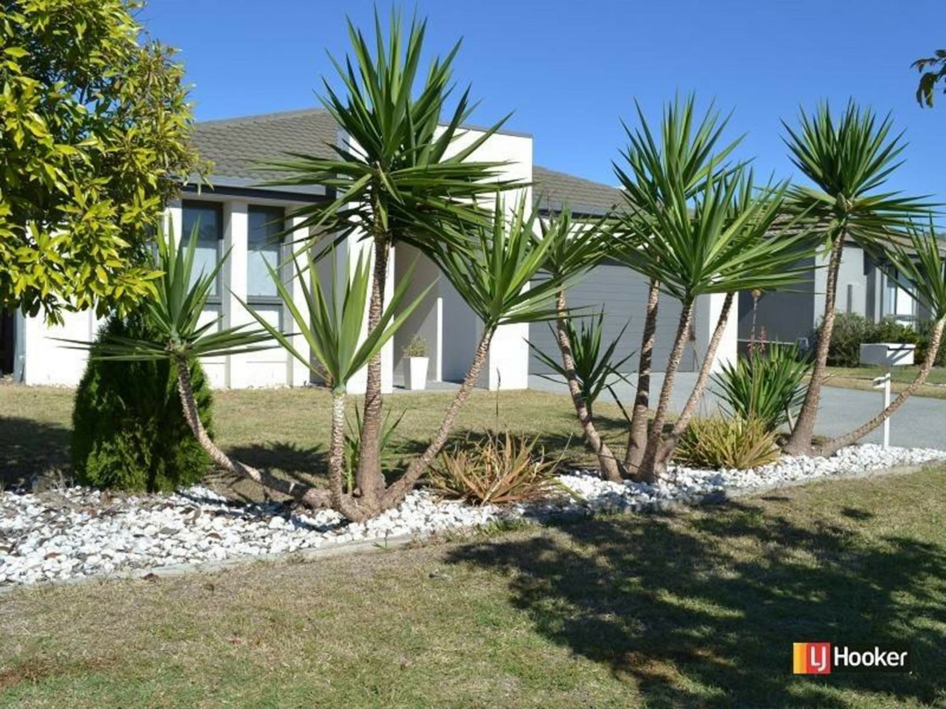 4 Sackville Close Fitzgibbon QLD, Fitzgibbon - Image 1