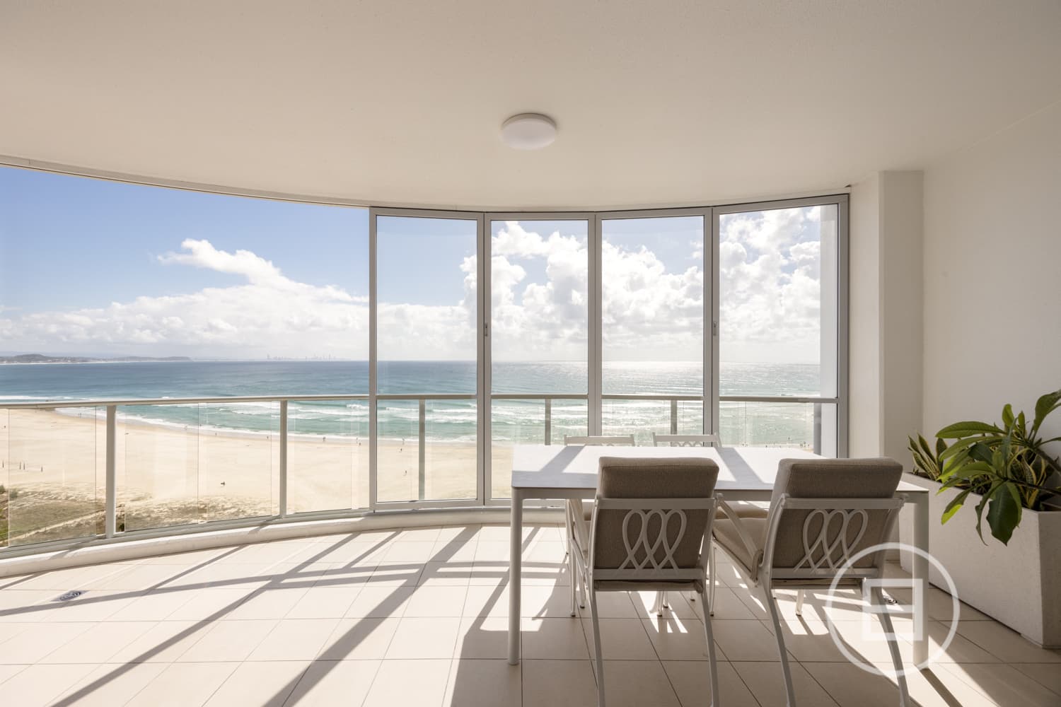 1405/110 Marine Parade, COOLANGATTA, QLD, Coolangatta - Thumbnail 2