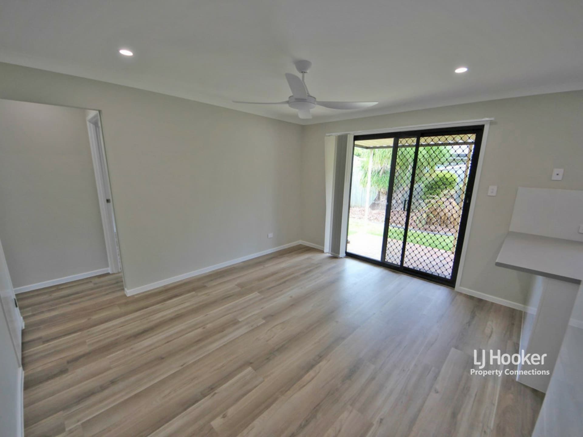 8 Deakin Close Fitzgibbon QLD, Fitzgibbon - Thumbnail 4