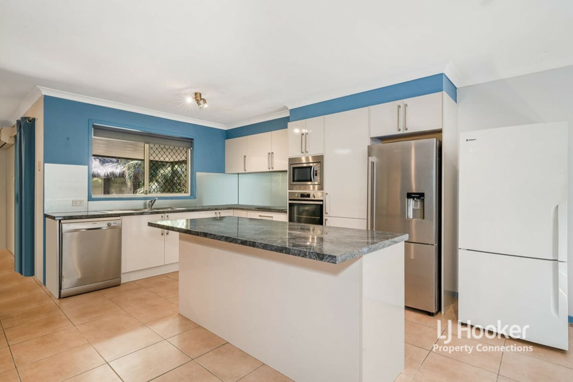 45 Cambridge Crescent Fitzgibbon QLD, Fitzgibbon - Thumbnail 3