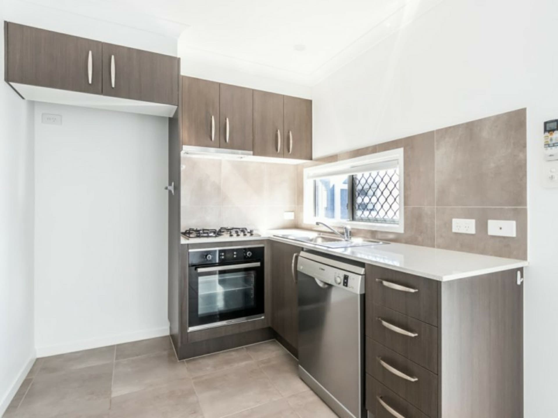 6 Clarke Lane Fitzgibbon QLD, Fitzgibbon - Thumbnail 2