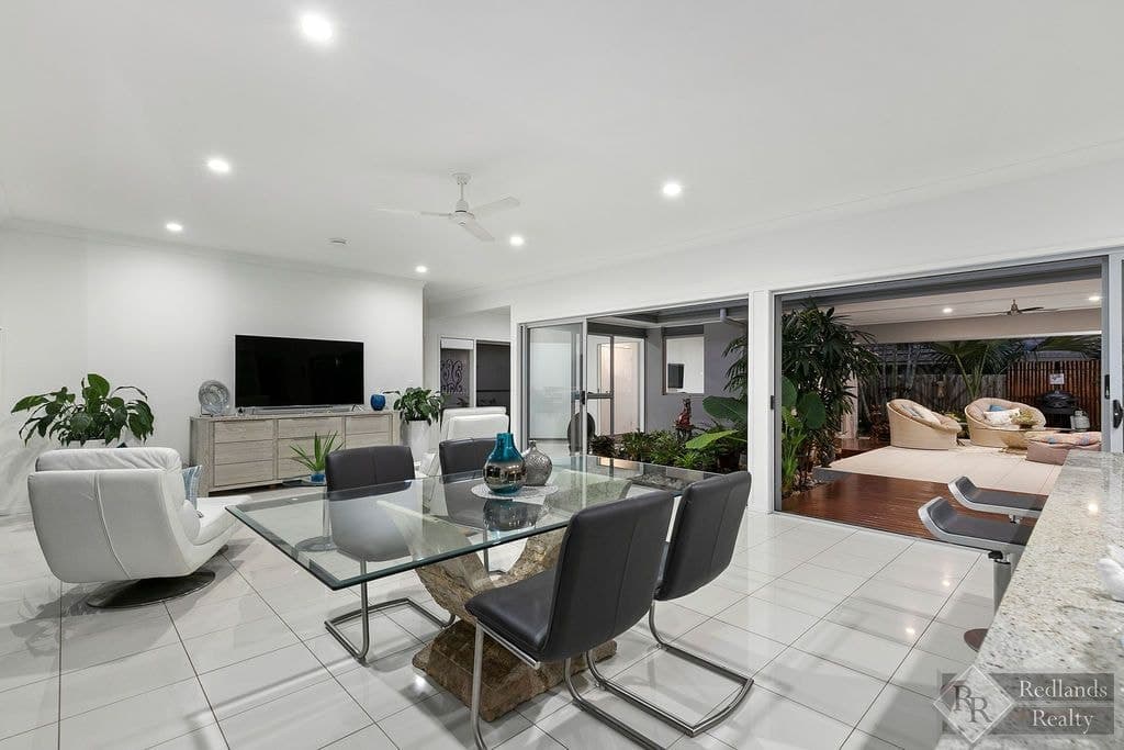8 Clyde Court, WAKERLEY QLD 4154, Wakerley - Thumbnail 7